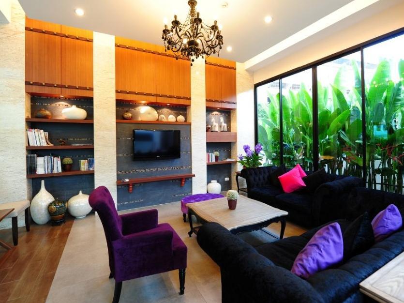 Bonito Chinos Hotel