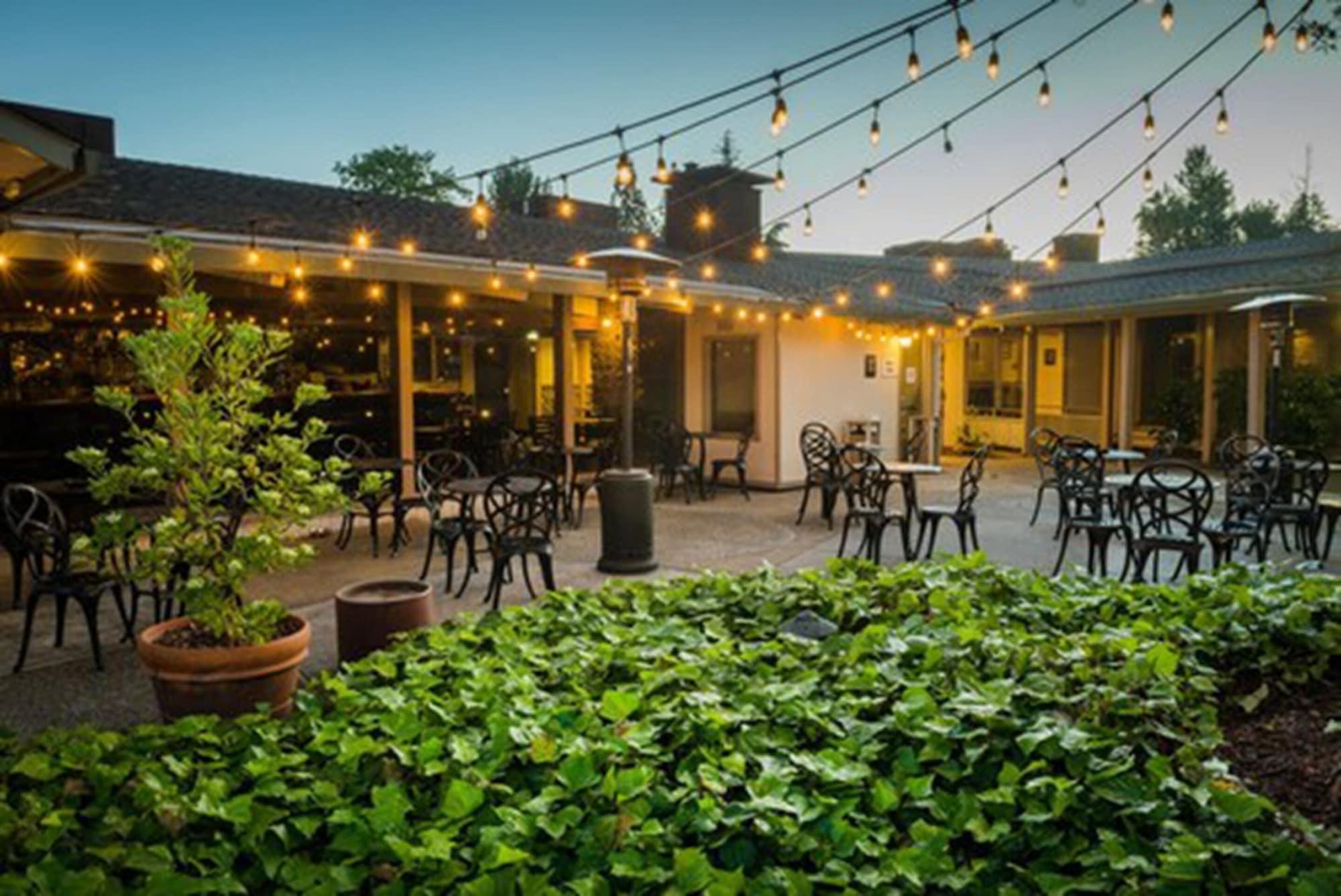 Los Gatos Lodge