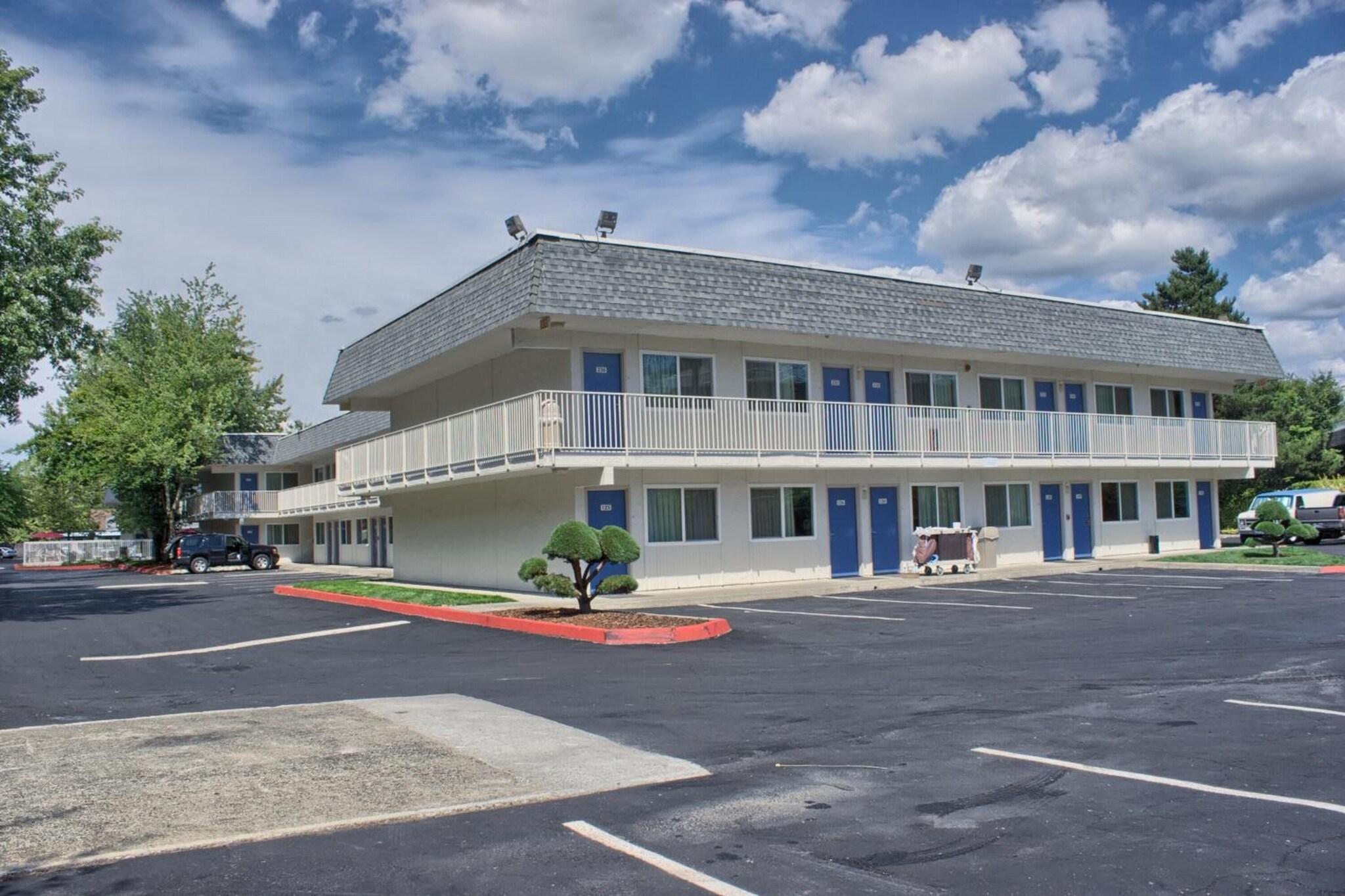 Motel 6 Seattle East Issaquah