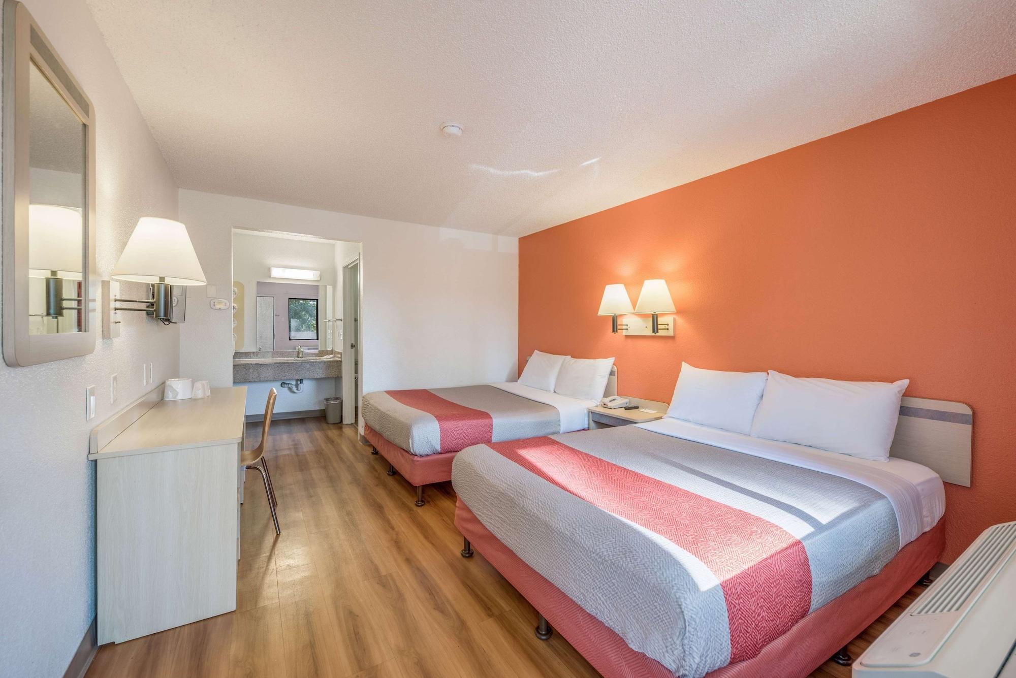 Motel 6 Fairfield North