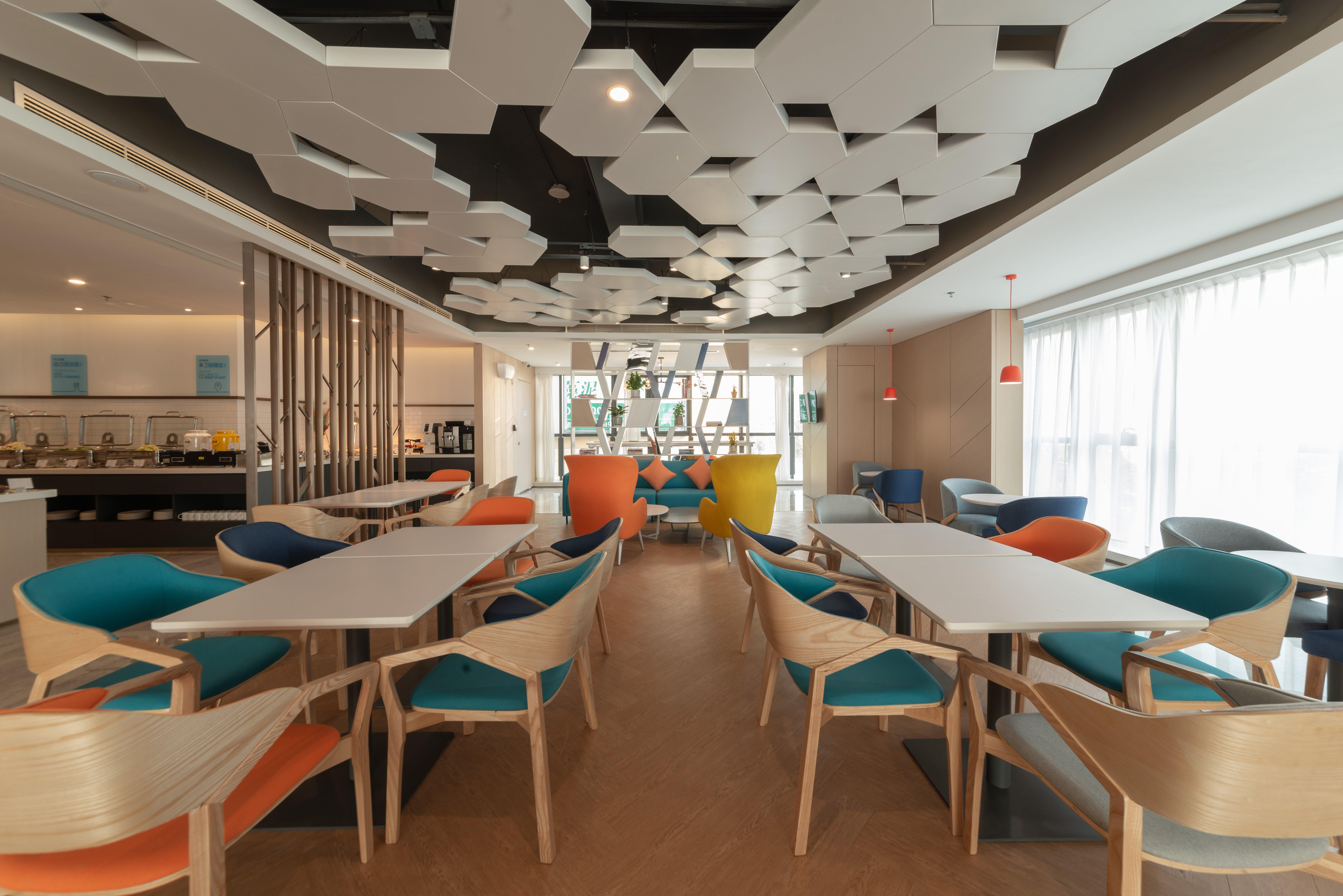 Holiday Inn Express Linyi North New District