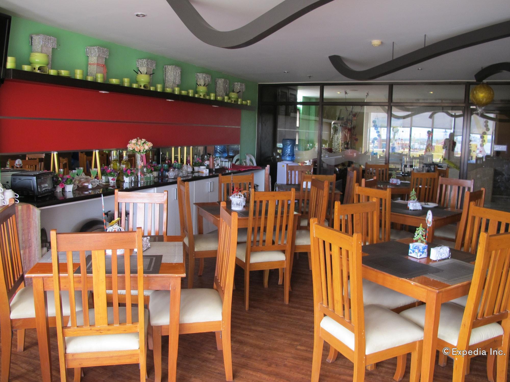 Sugbutel Family Hotel