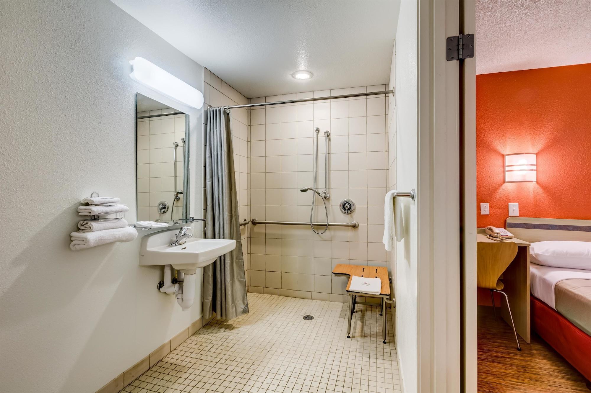 Motel 6 Denver West Wheat Ridge North