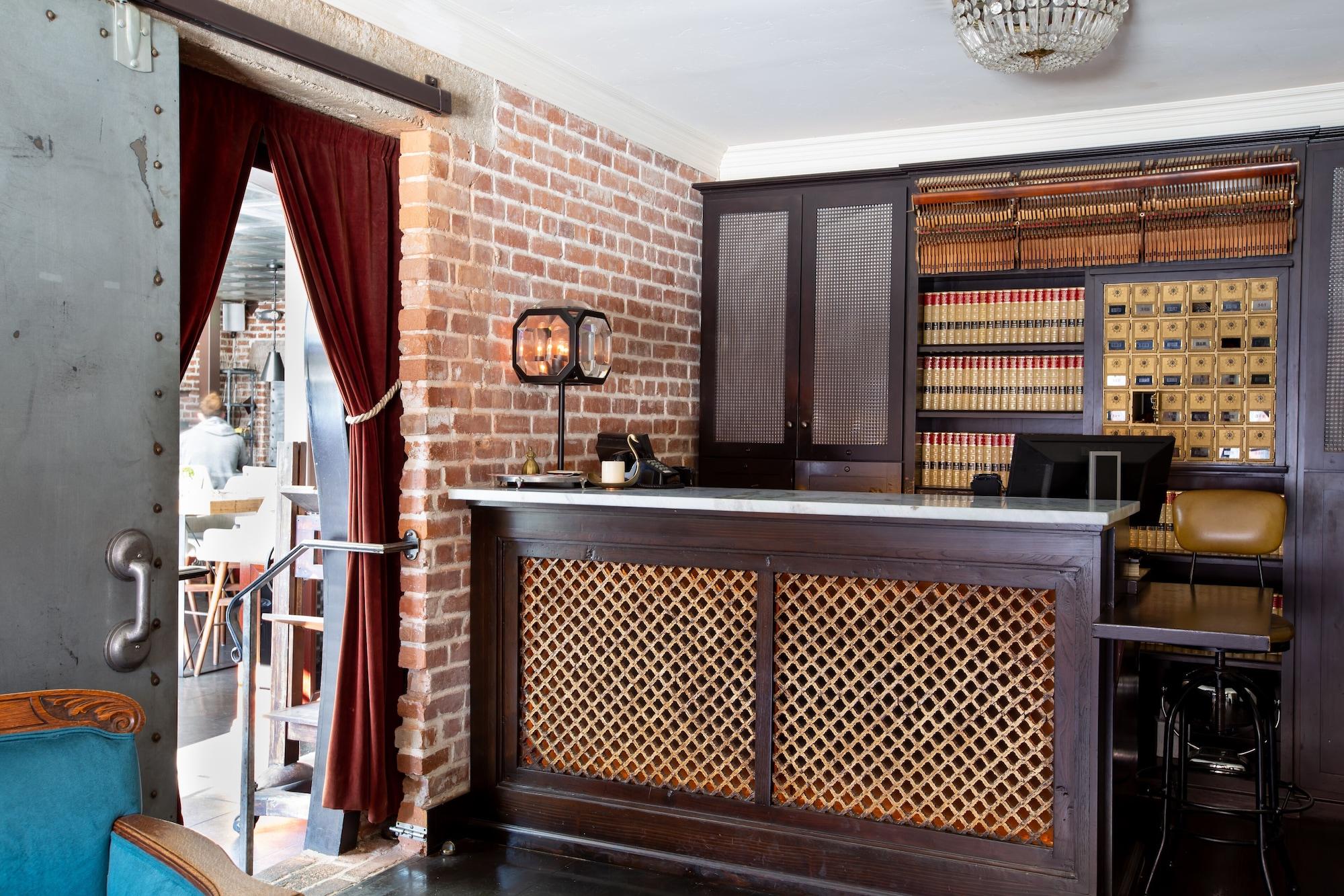 Granada Hotel & Bistro by null