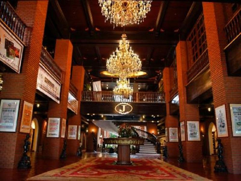Fort Ilocandia Resort Hotel