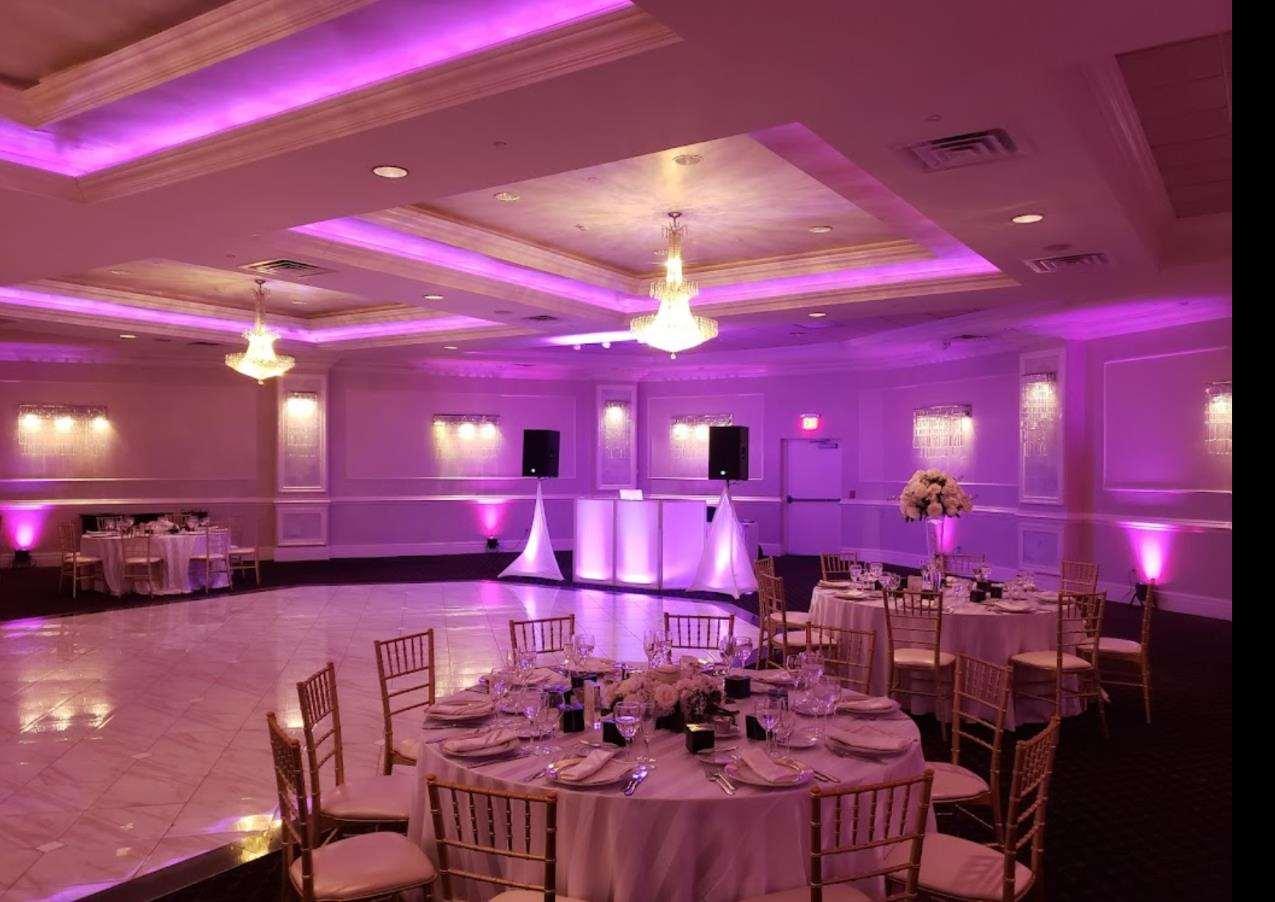 The Wilshire Grand Hotel