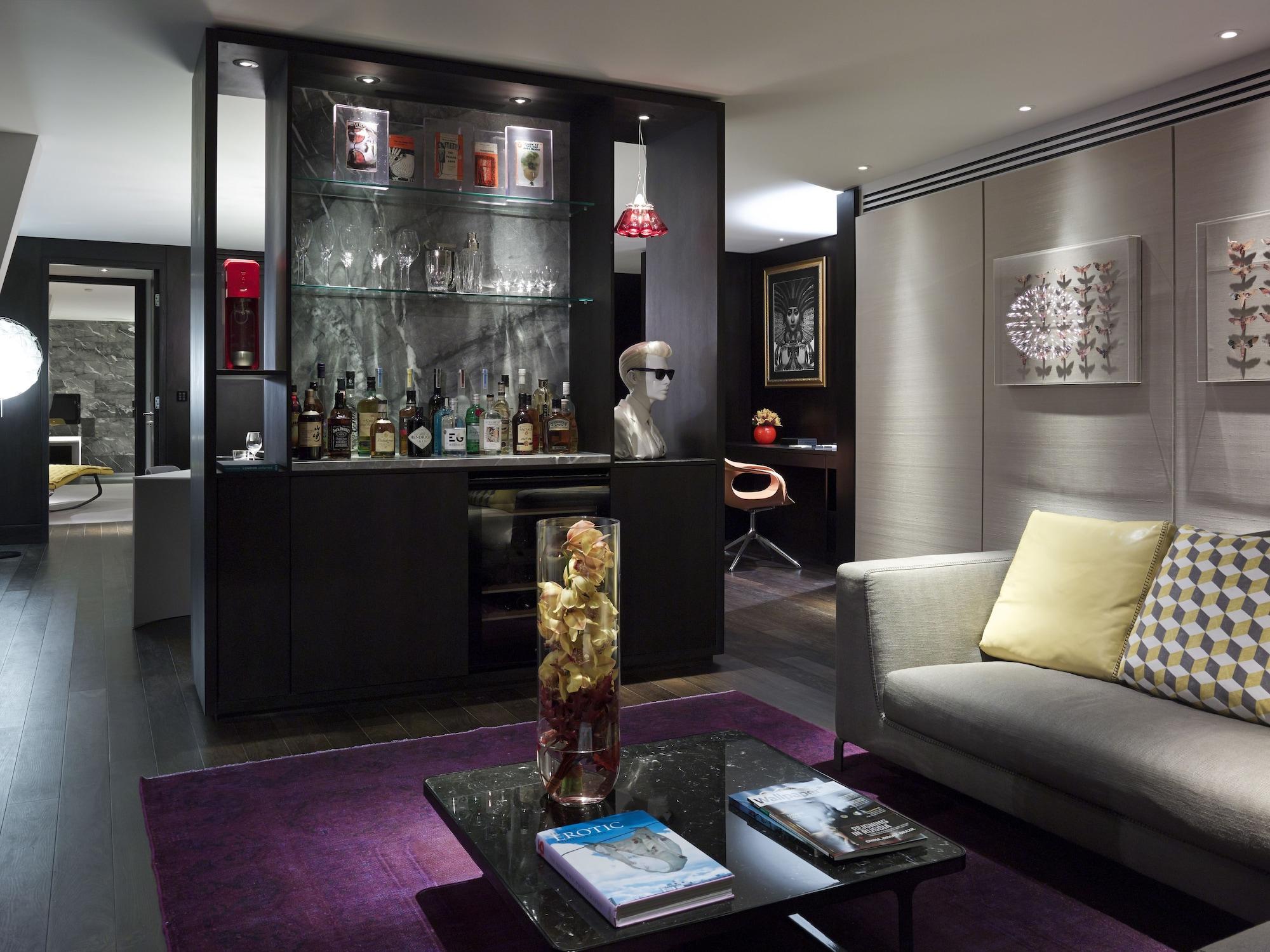 South Place Hotel by null