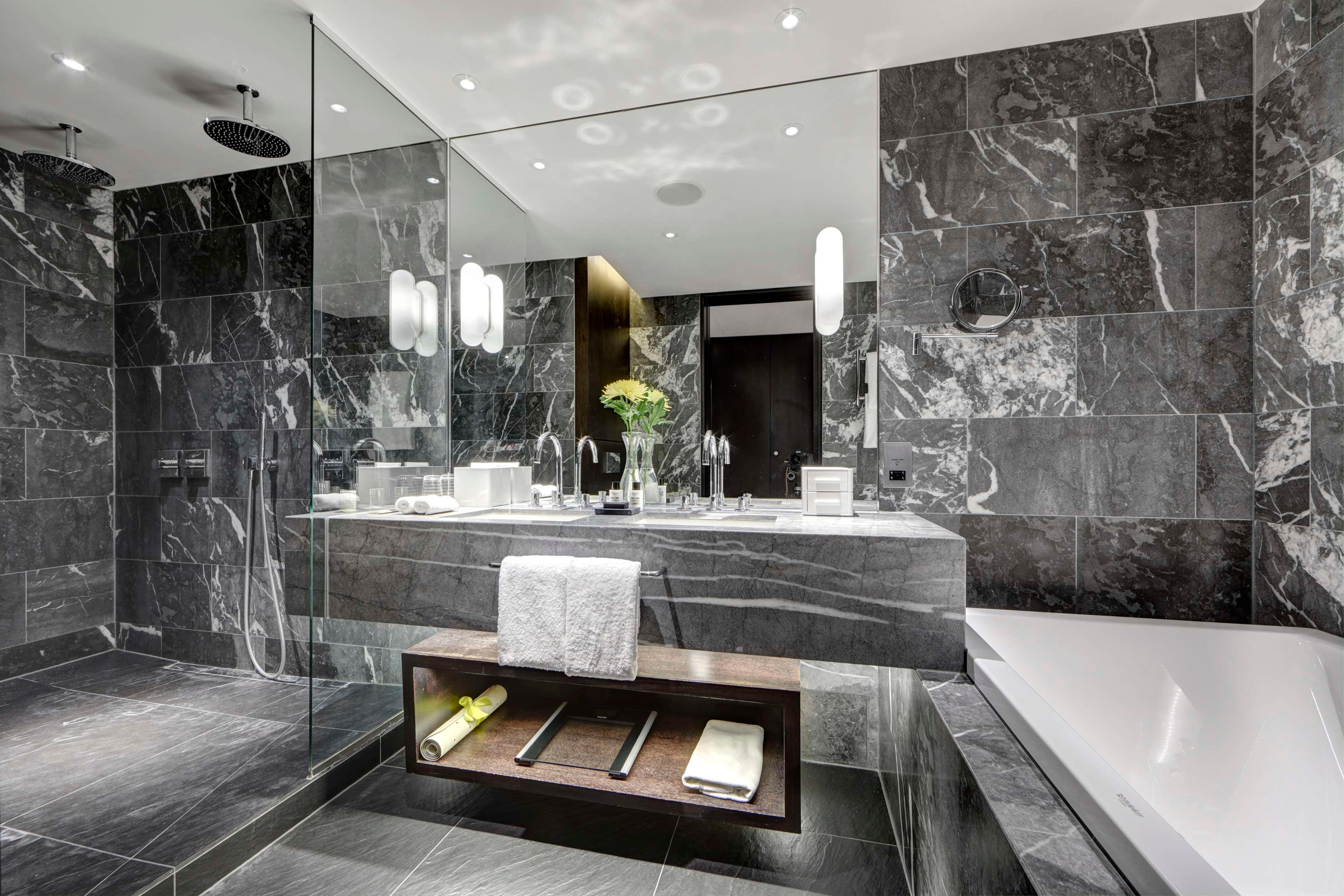 South Place Hotel by null