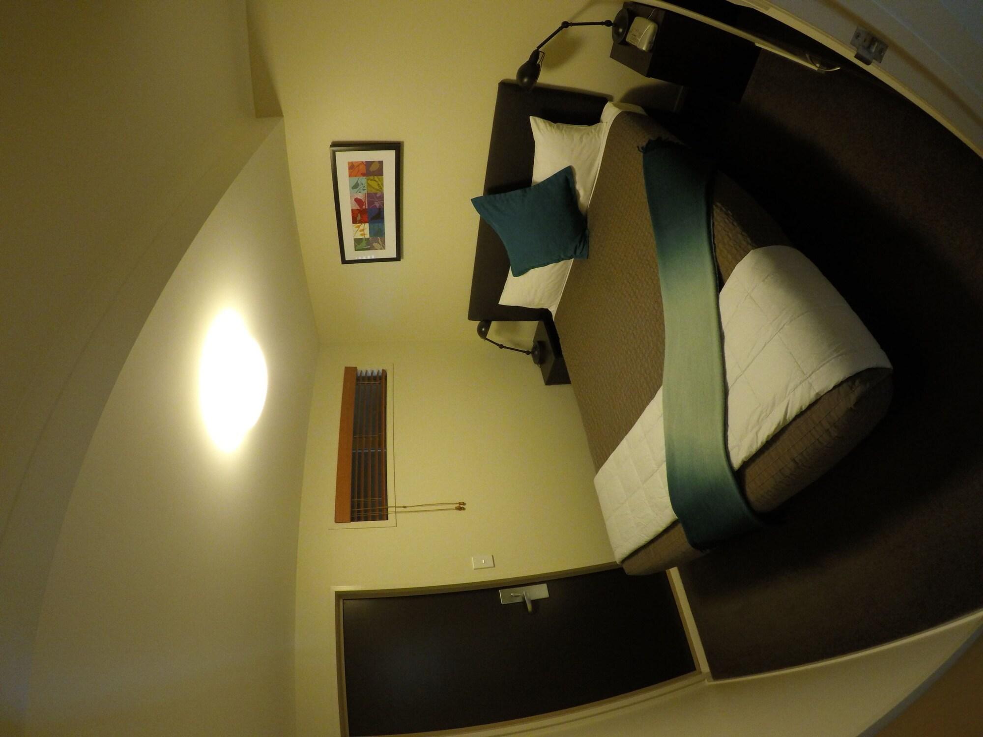 Abaco On Jervois by null