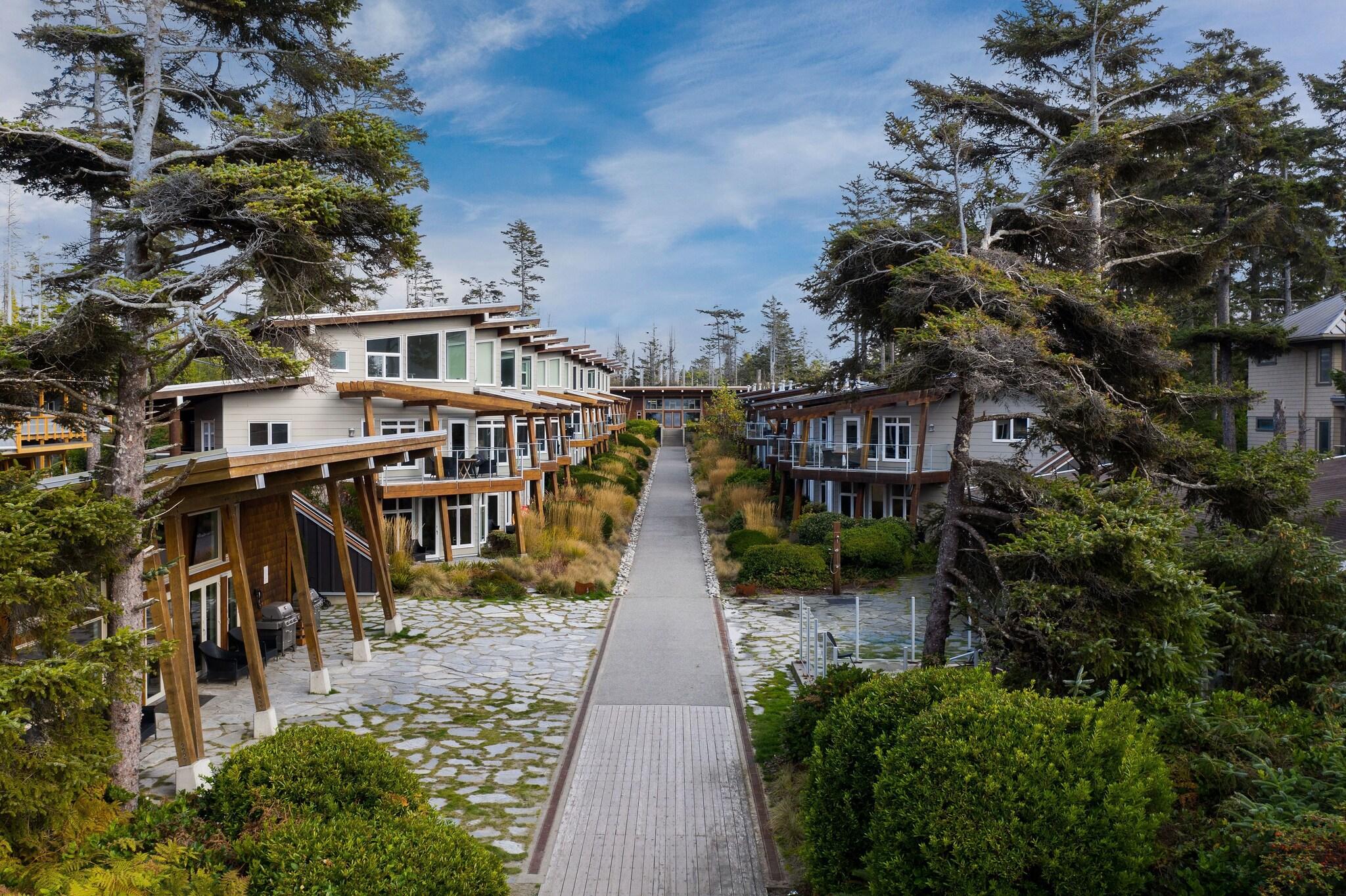 Cox Bay Beach Resort