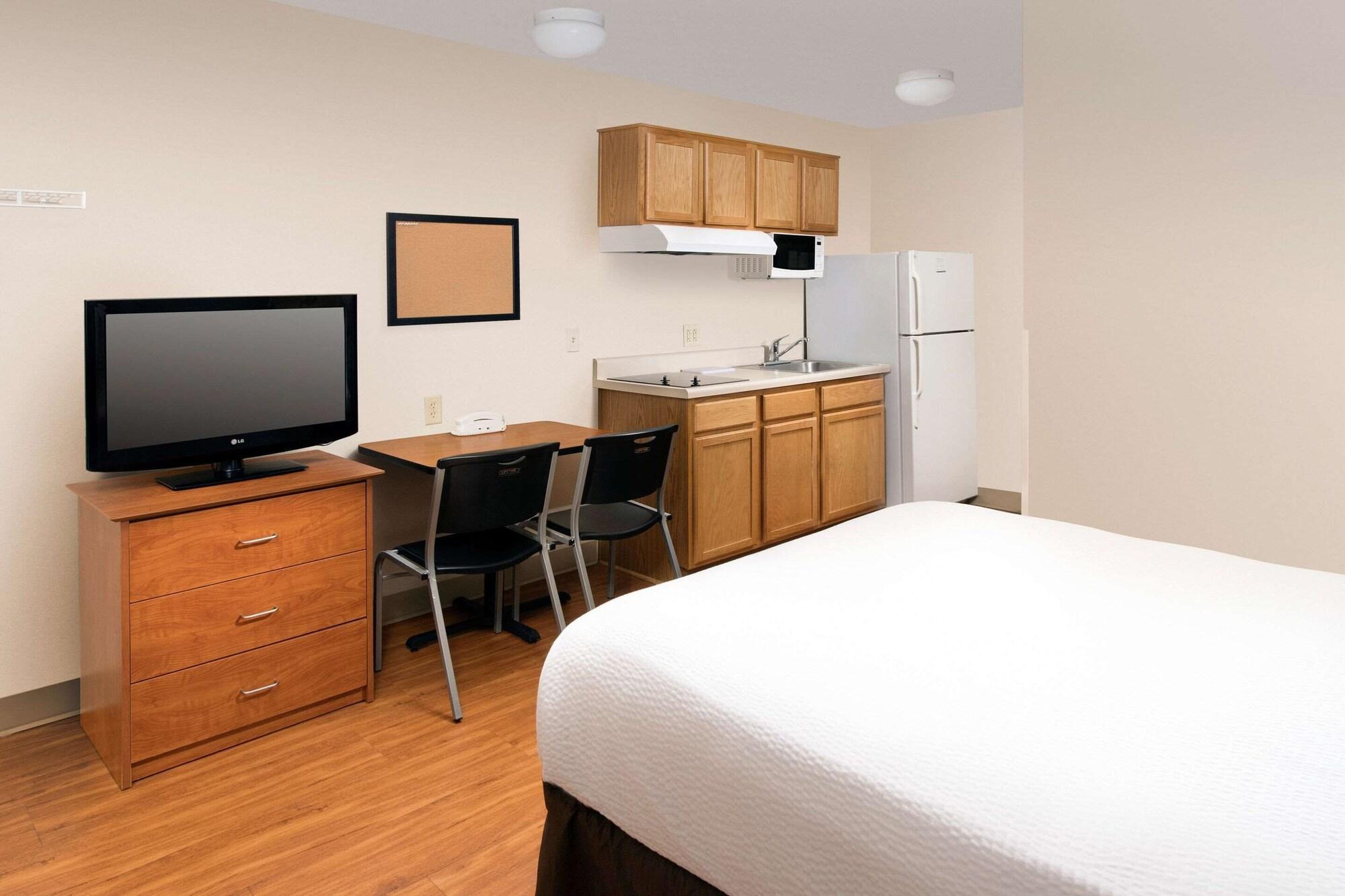 Extended Stay America Suites - Charleston 