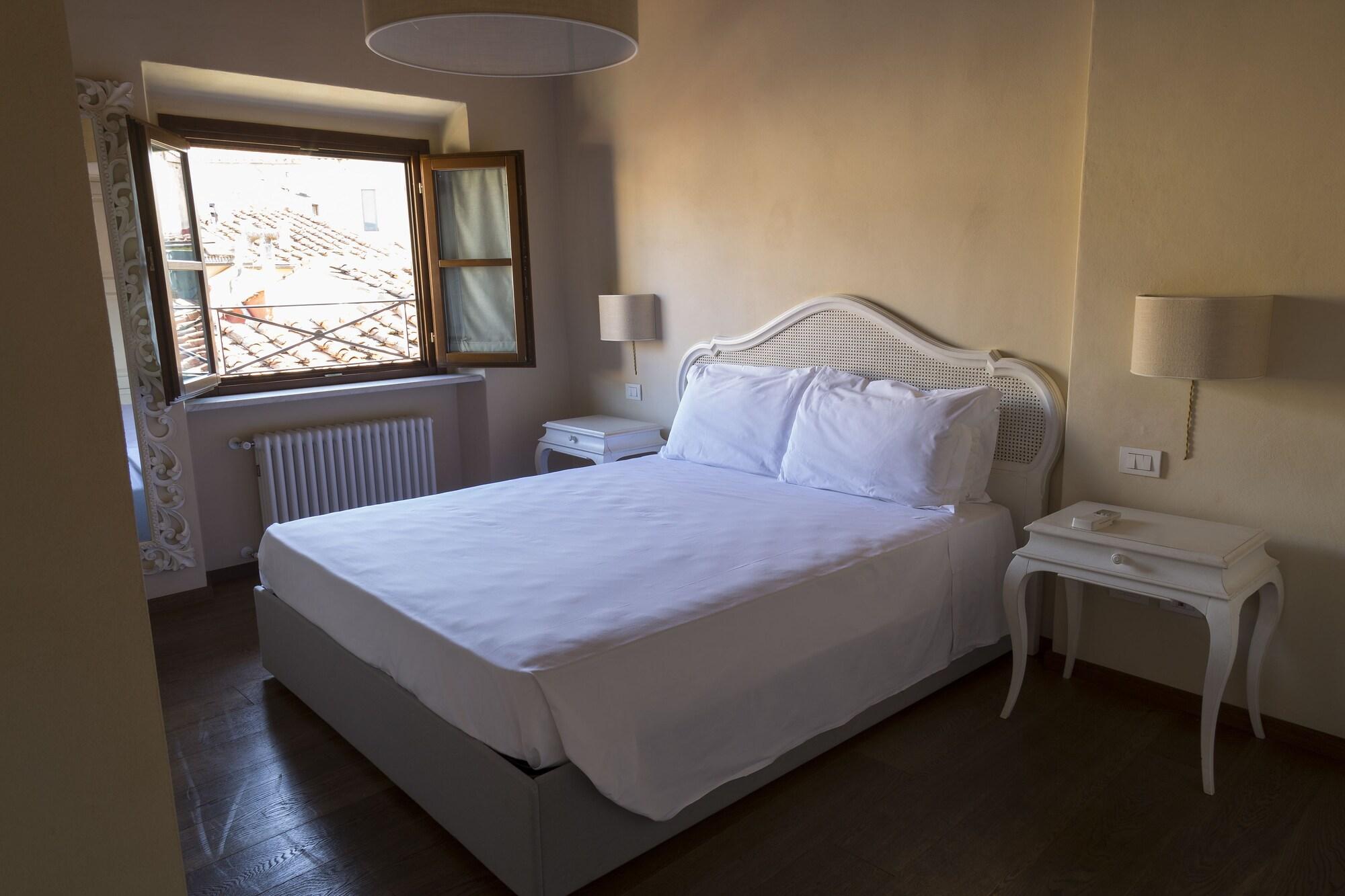 Martelli 6 Suites And Apartments
