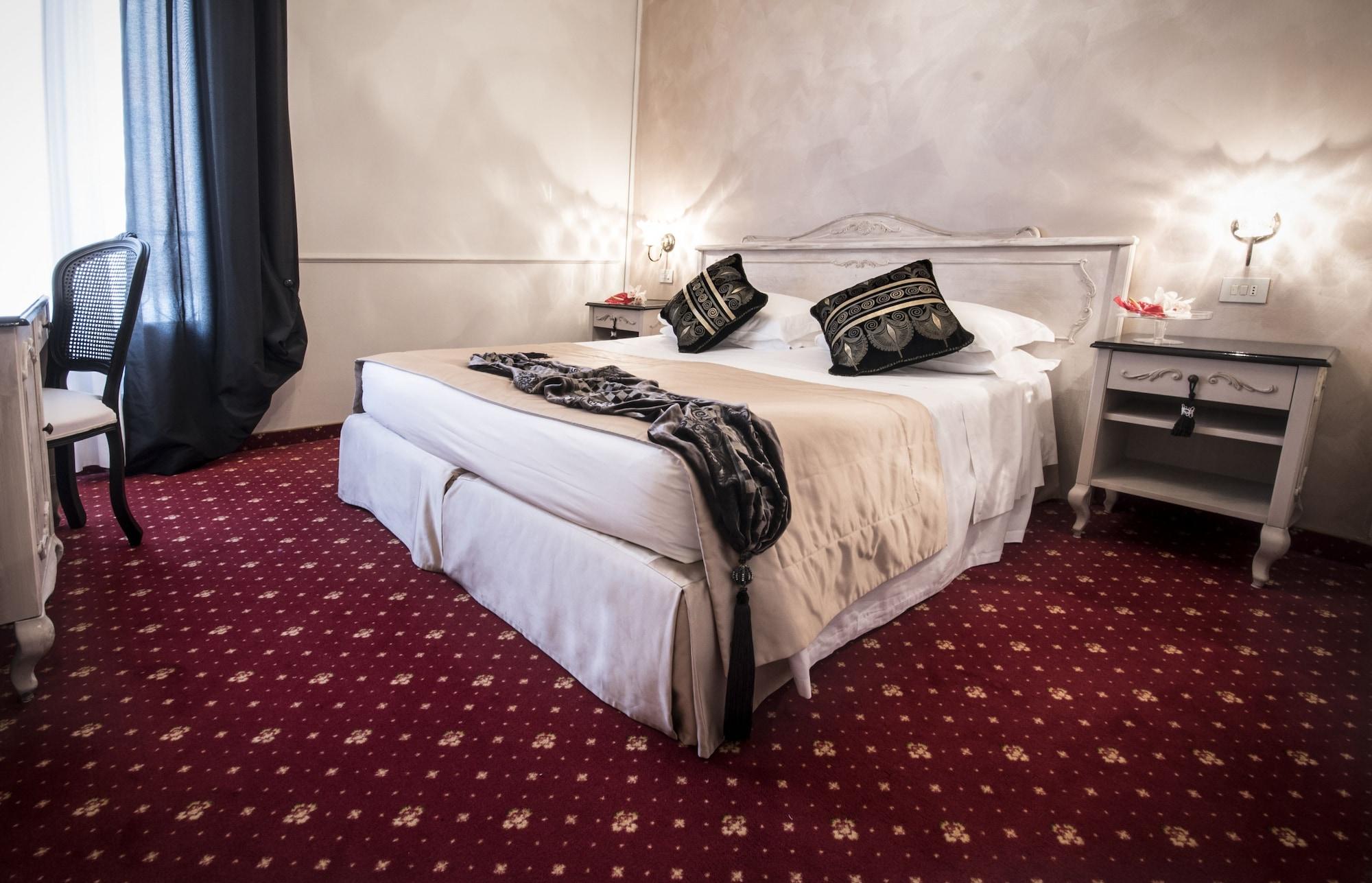 Hotel Violino D'Oro by null
