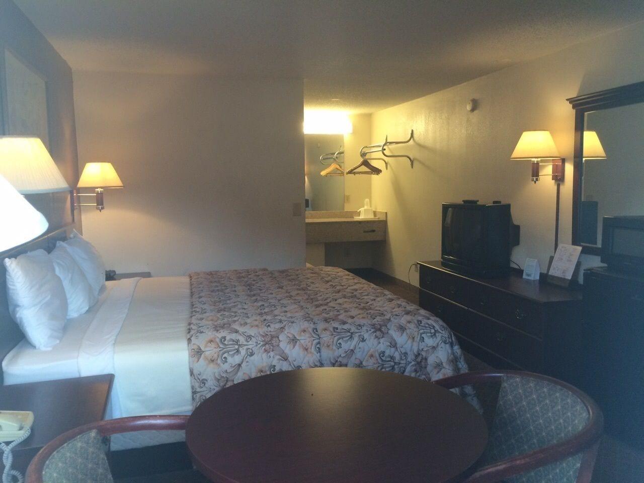 Motel 6 Salem Va