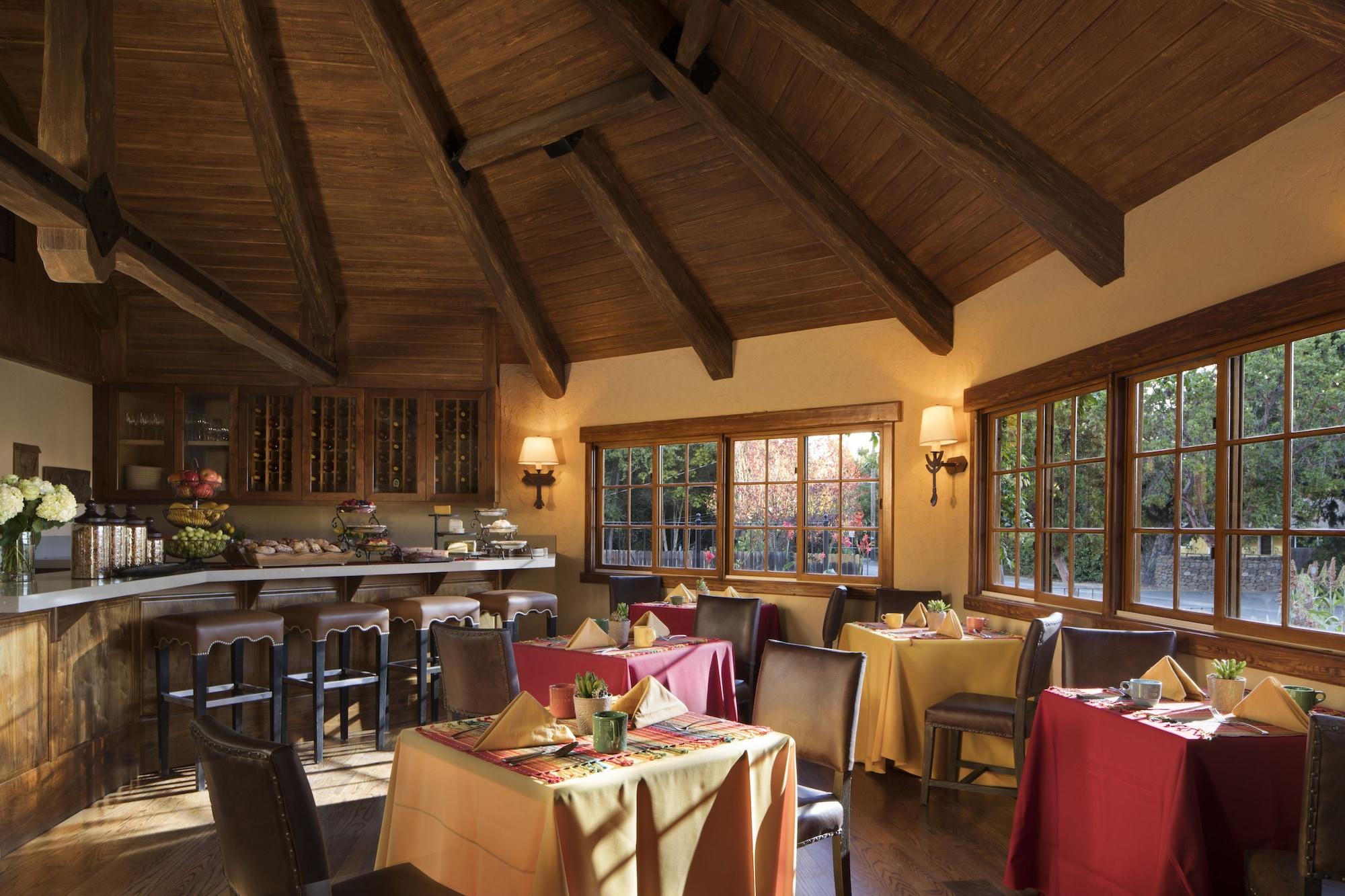 Rancho Caymus Inn