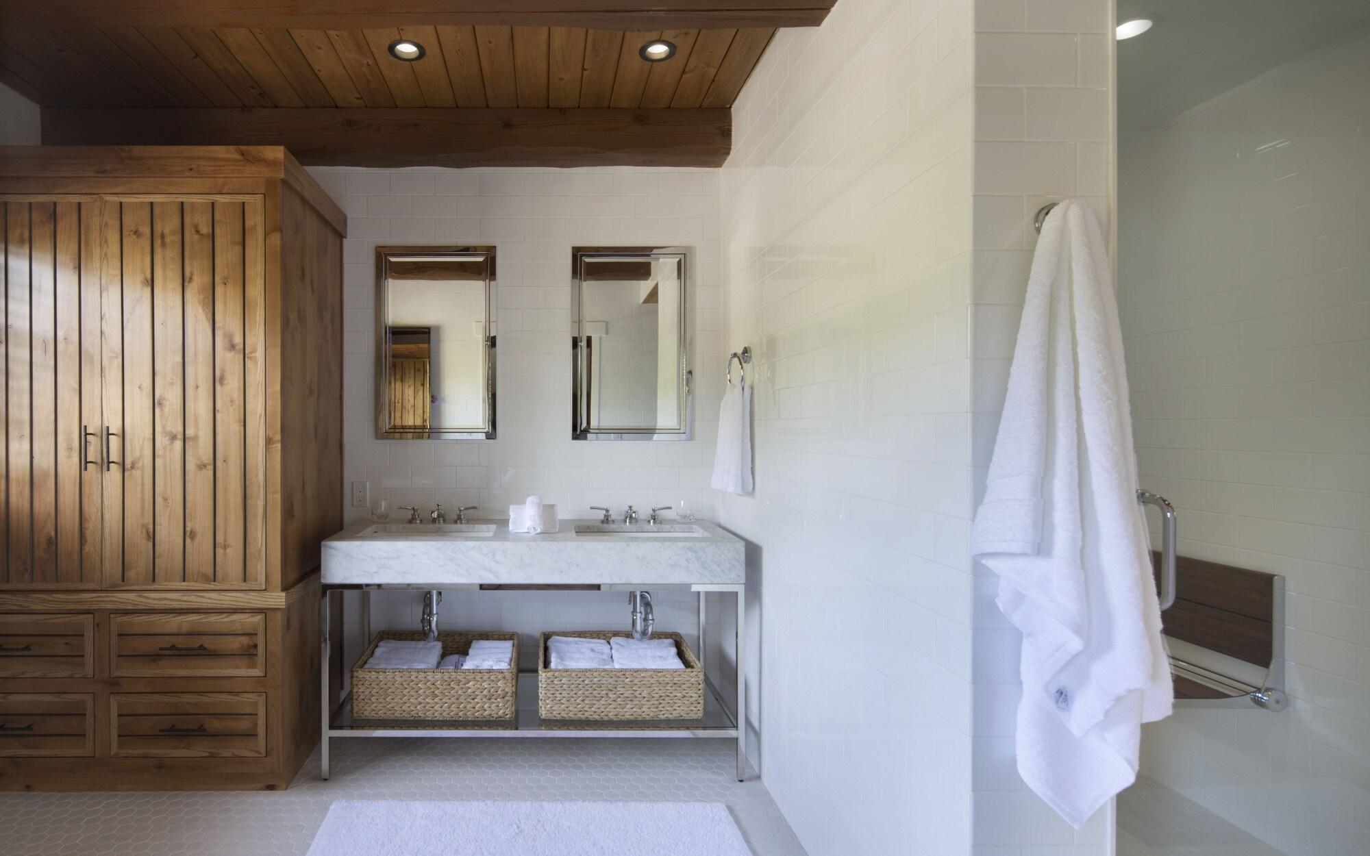 Rancho Caymus Inn by null