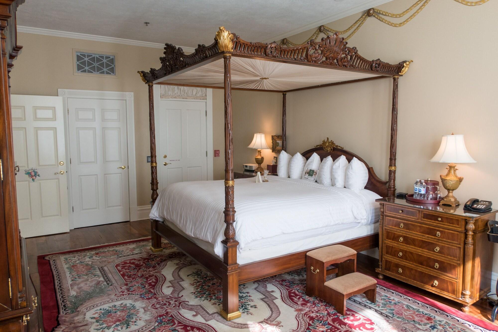 The Inn on Negley by null