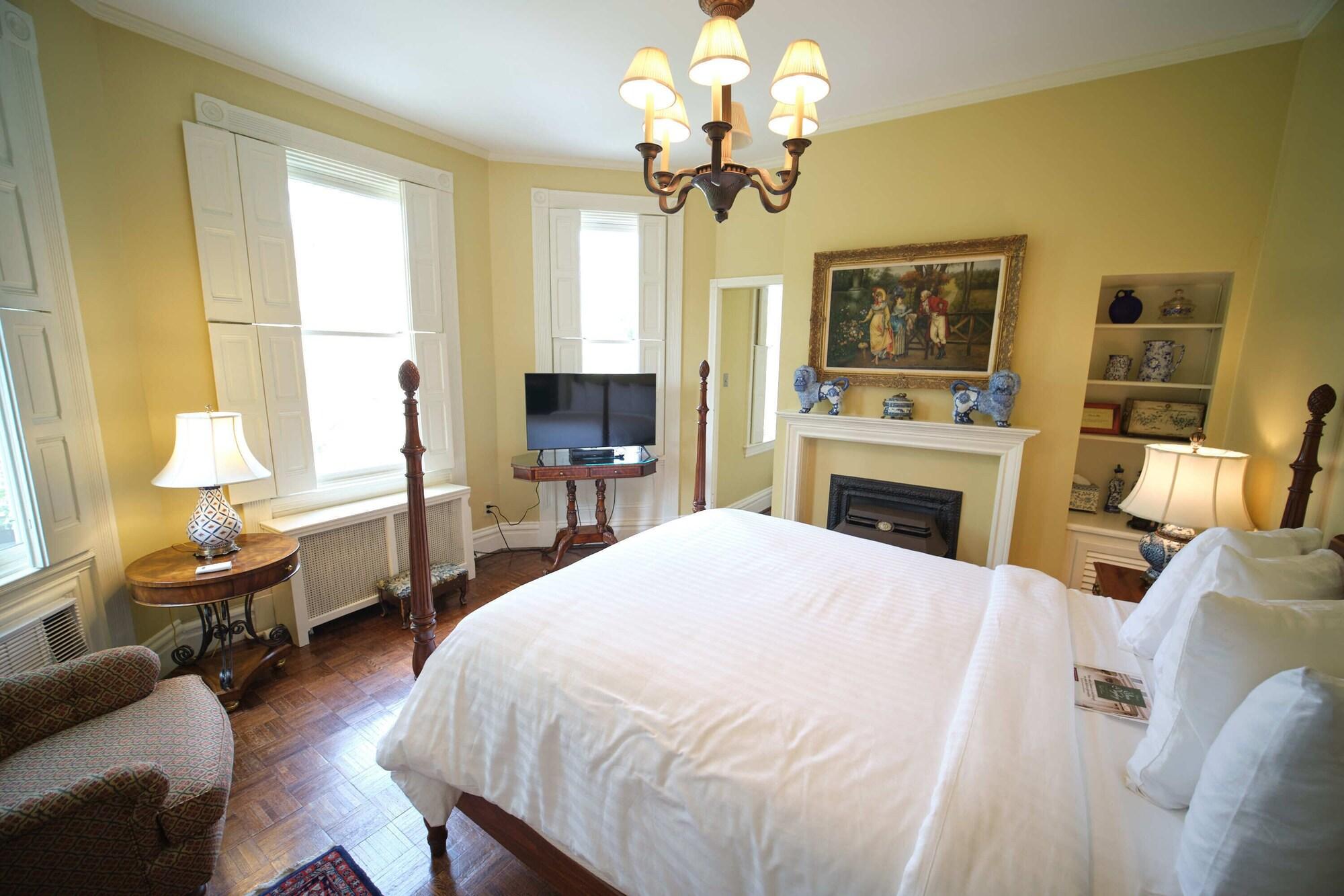 The Inn on Negley by null