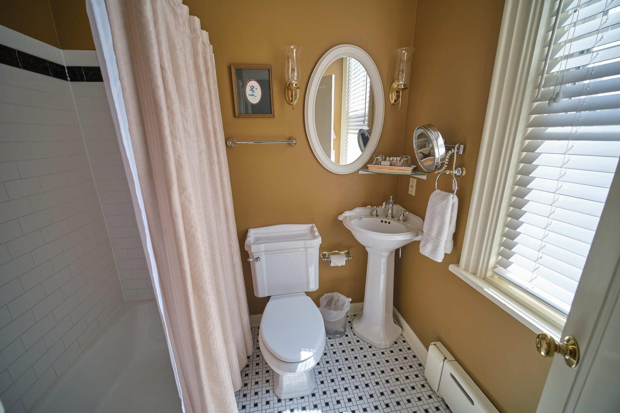 The Inn on Negley by null