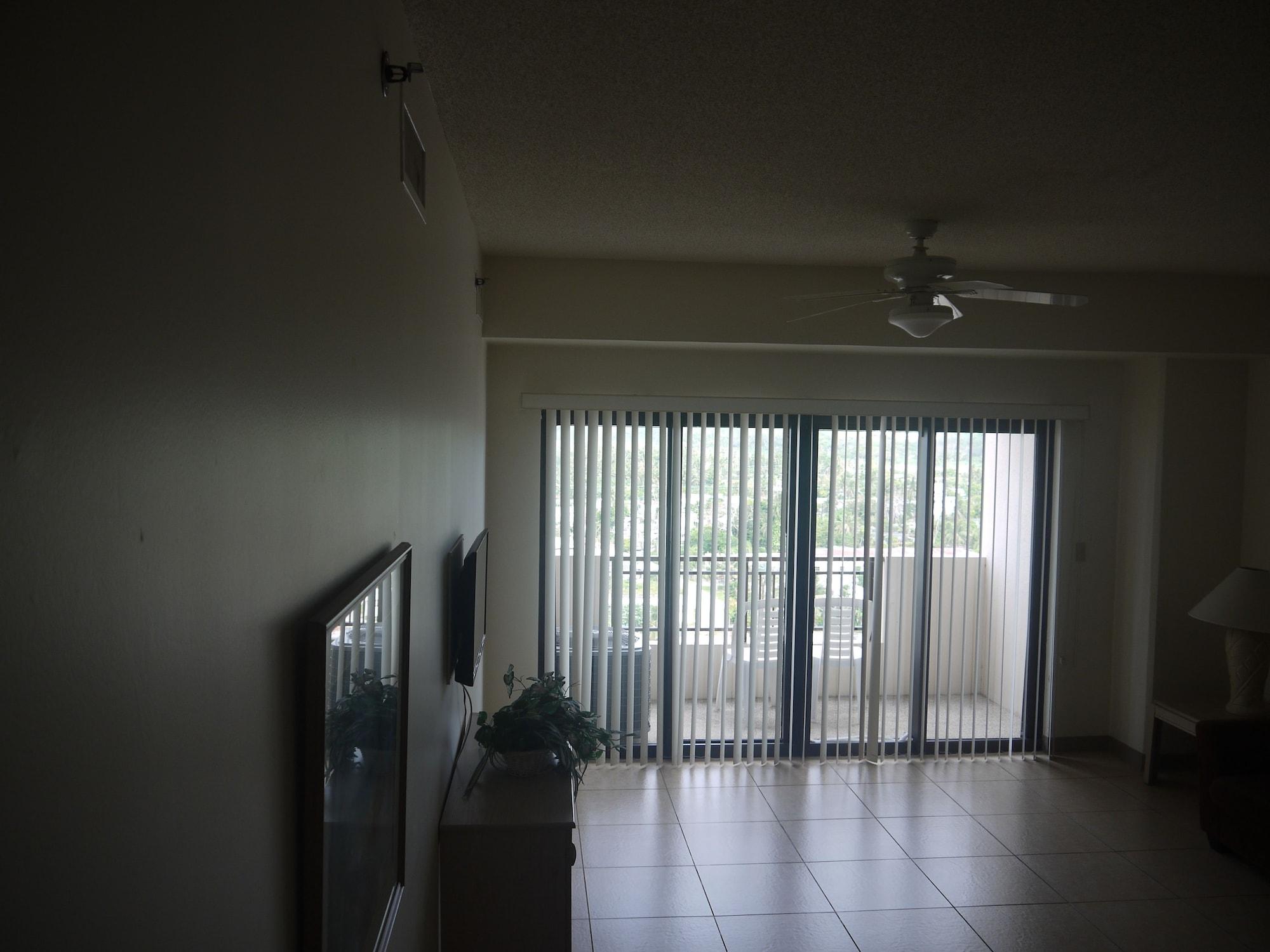 Aquarius Beach Tower Hotel by null