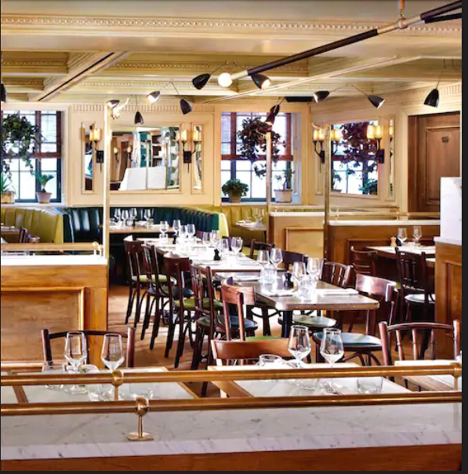 The Marlton Hotel