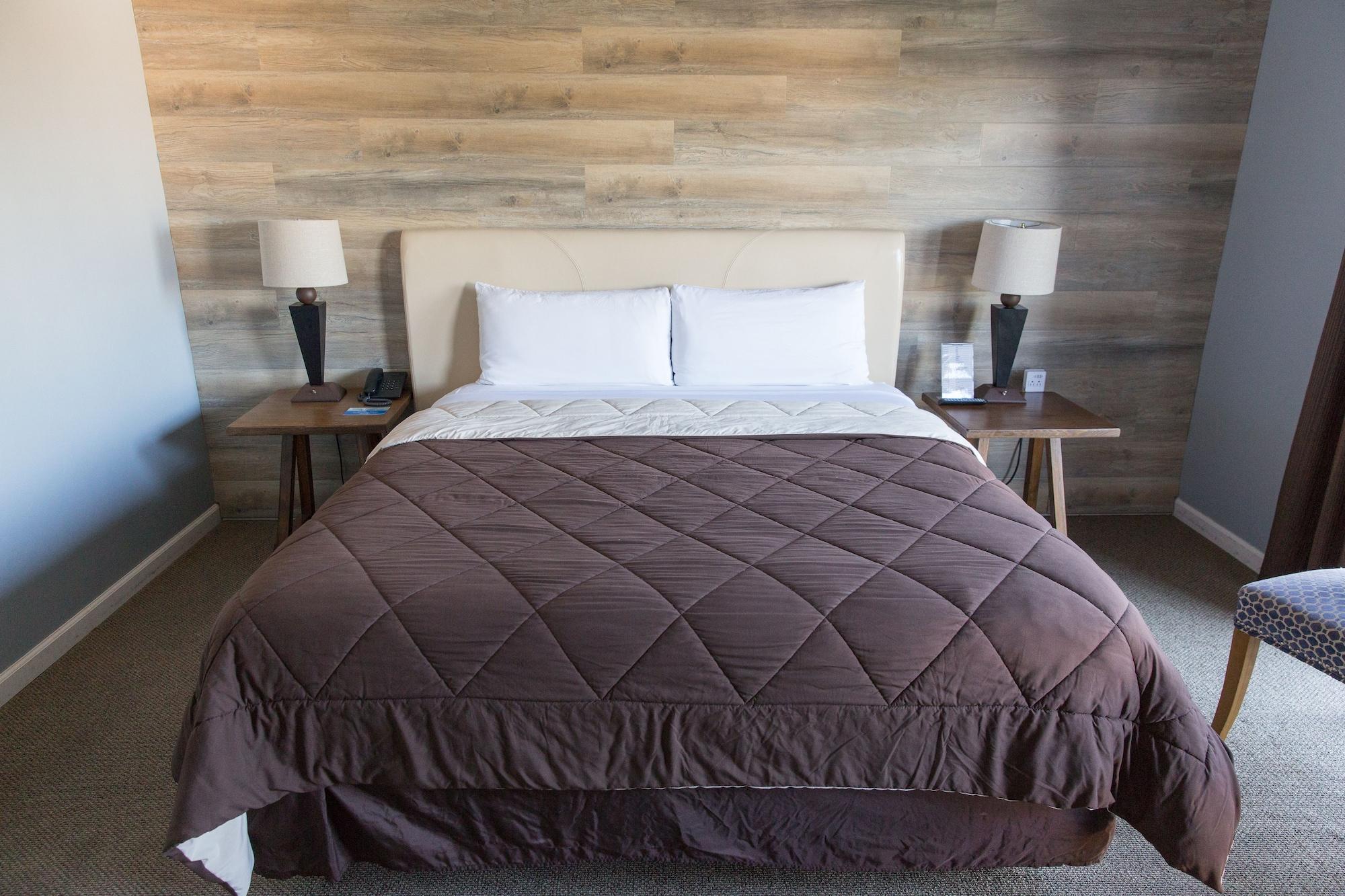 Inn By The Bay Monterey by null