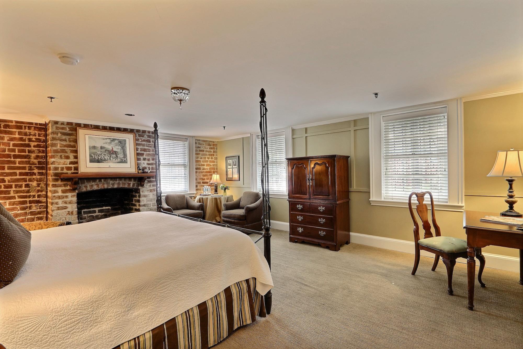 The Presidents Quarters Inn