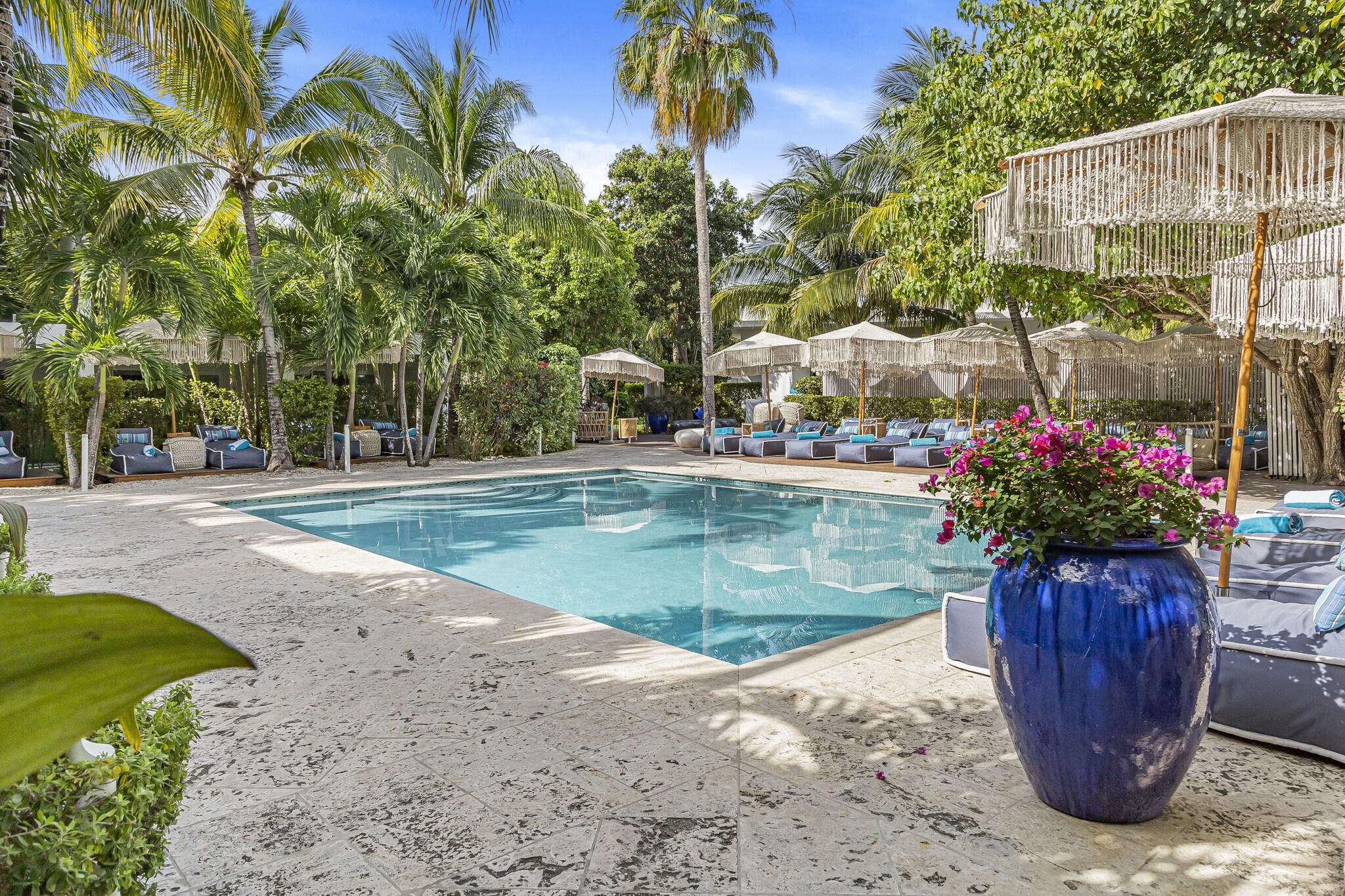 The Oasis at Grace Bay by null