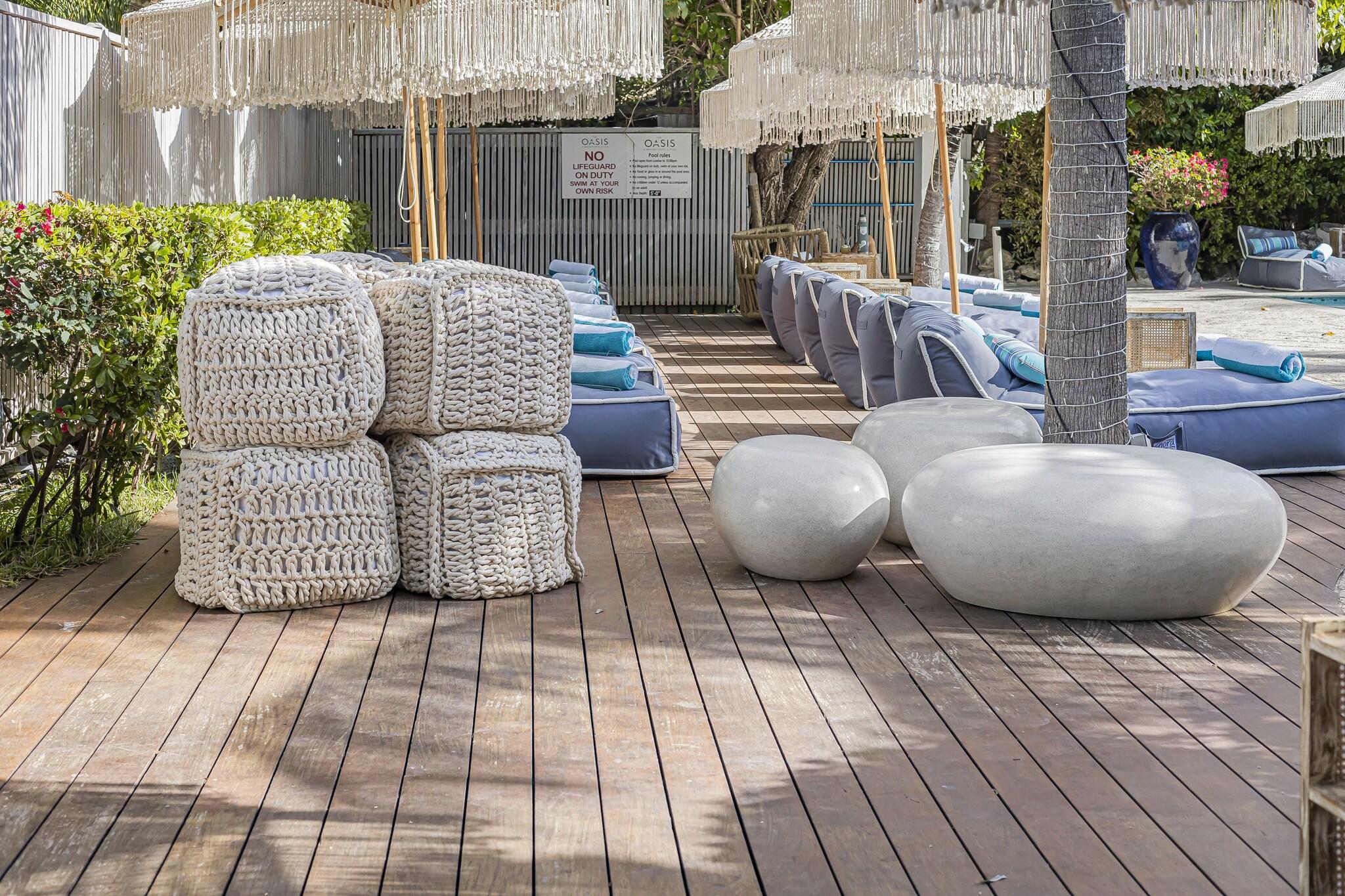 The Oasis at Grace Bay by null