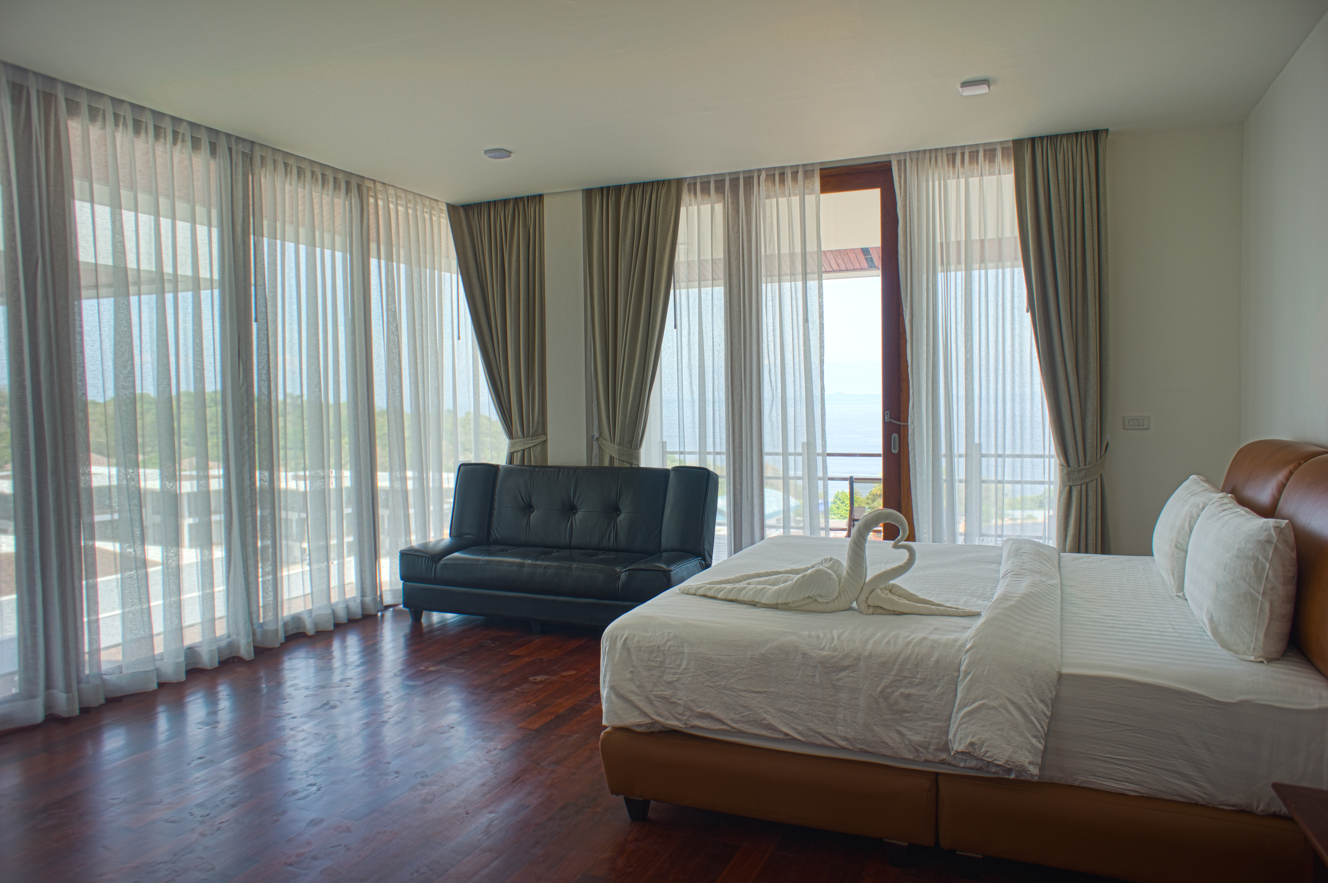Phi Phi Mountain Beach Resort