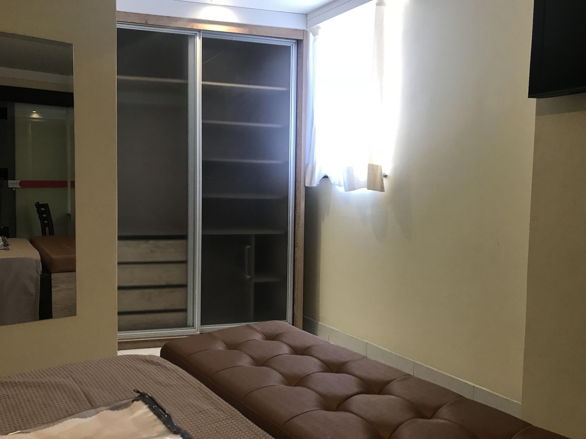 Hotel Sempre Executive by null