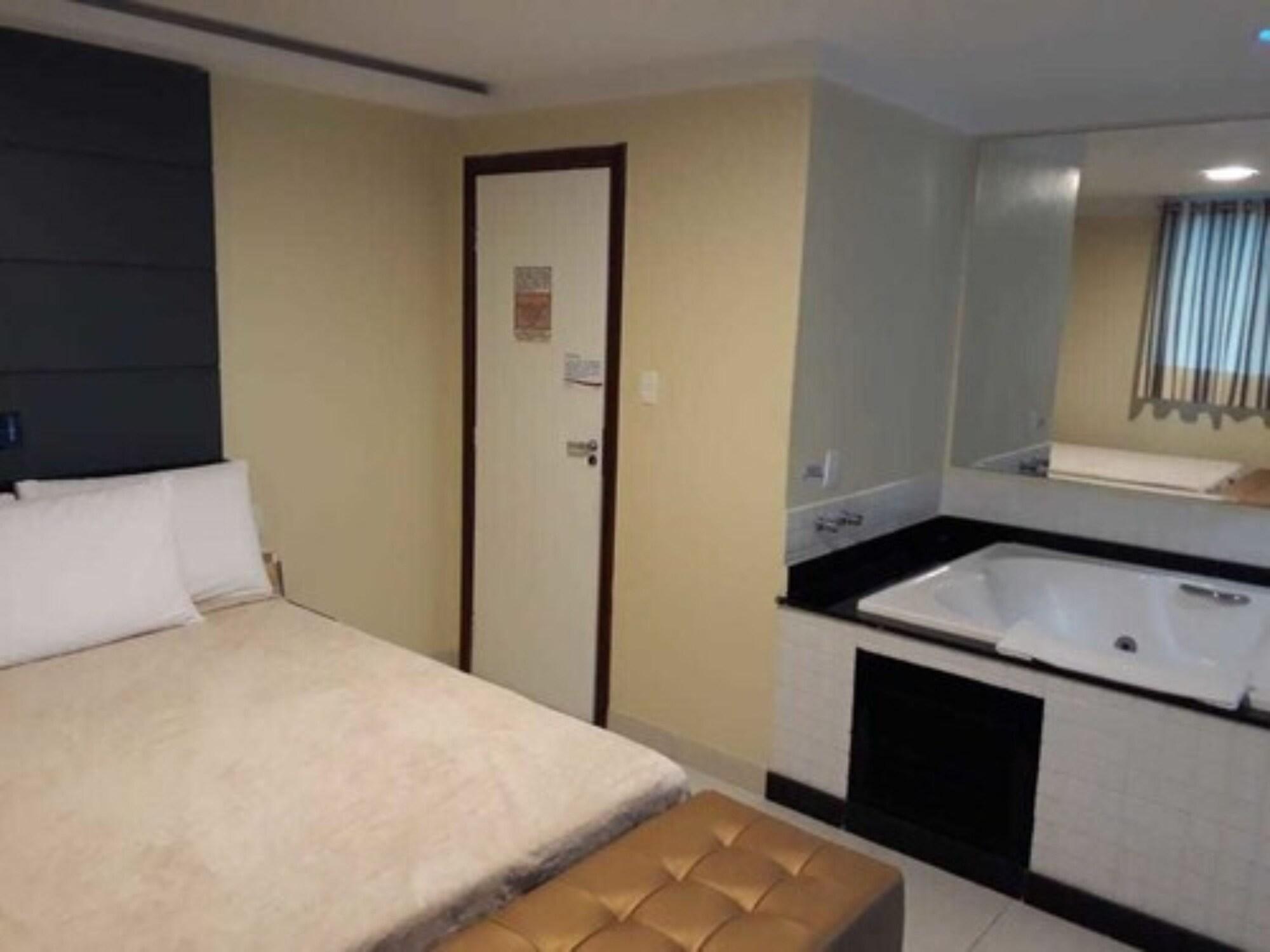 Hotel Sempre Executive by null