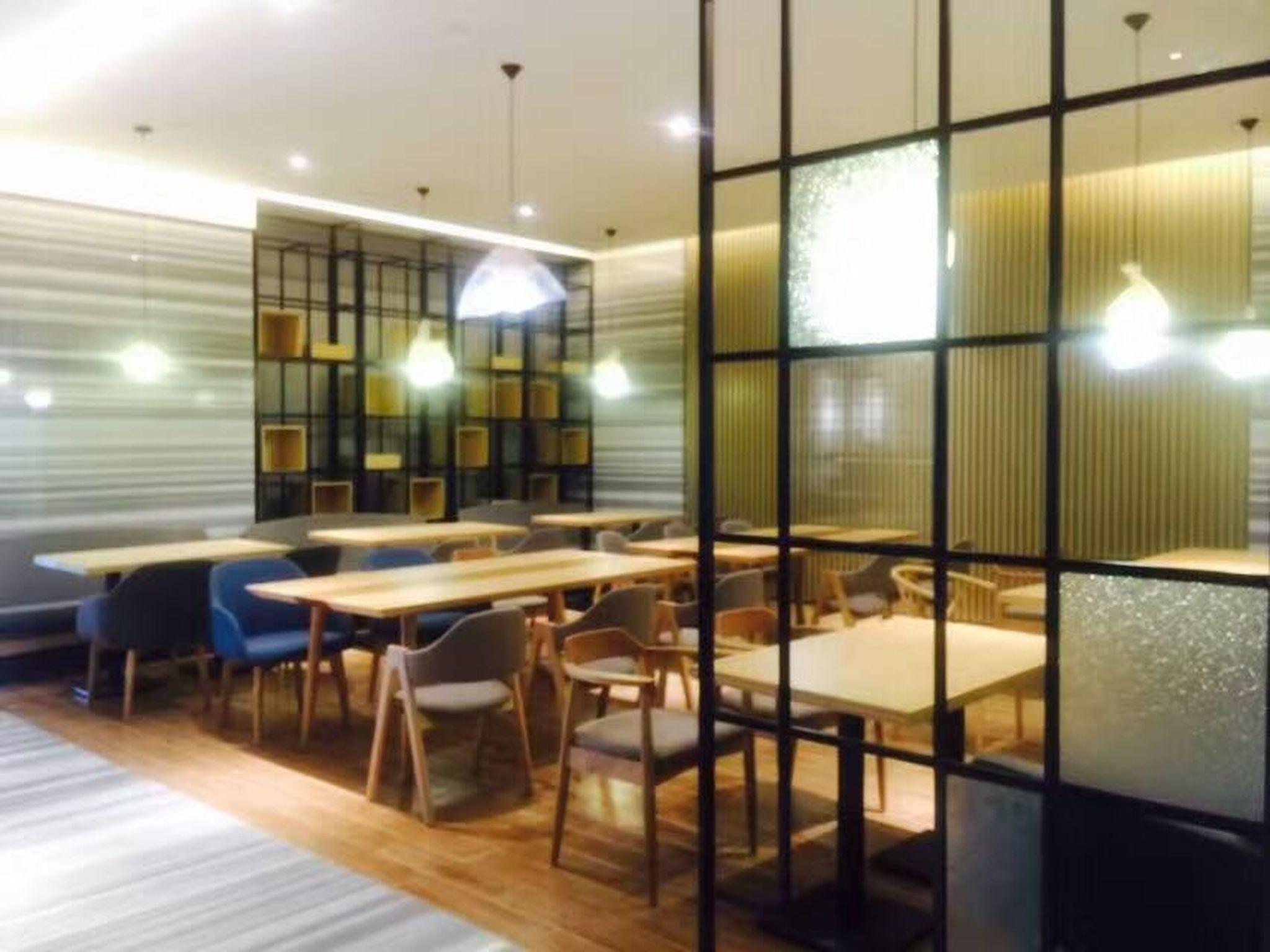 Ji Hotel (Shanghai Lujiazui, Pudong Avanue)
