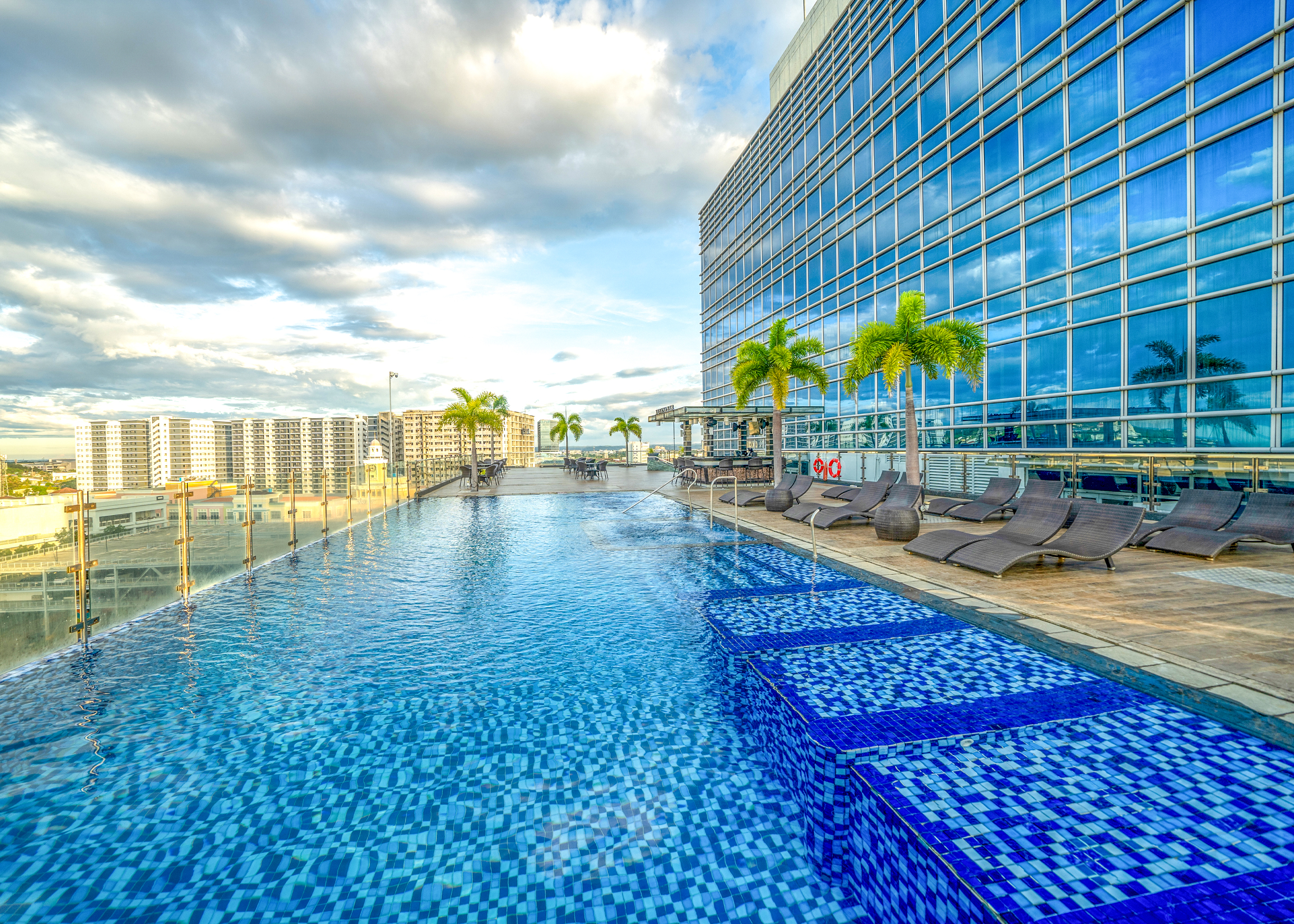 Richmonde Hotel Iloilo by null