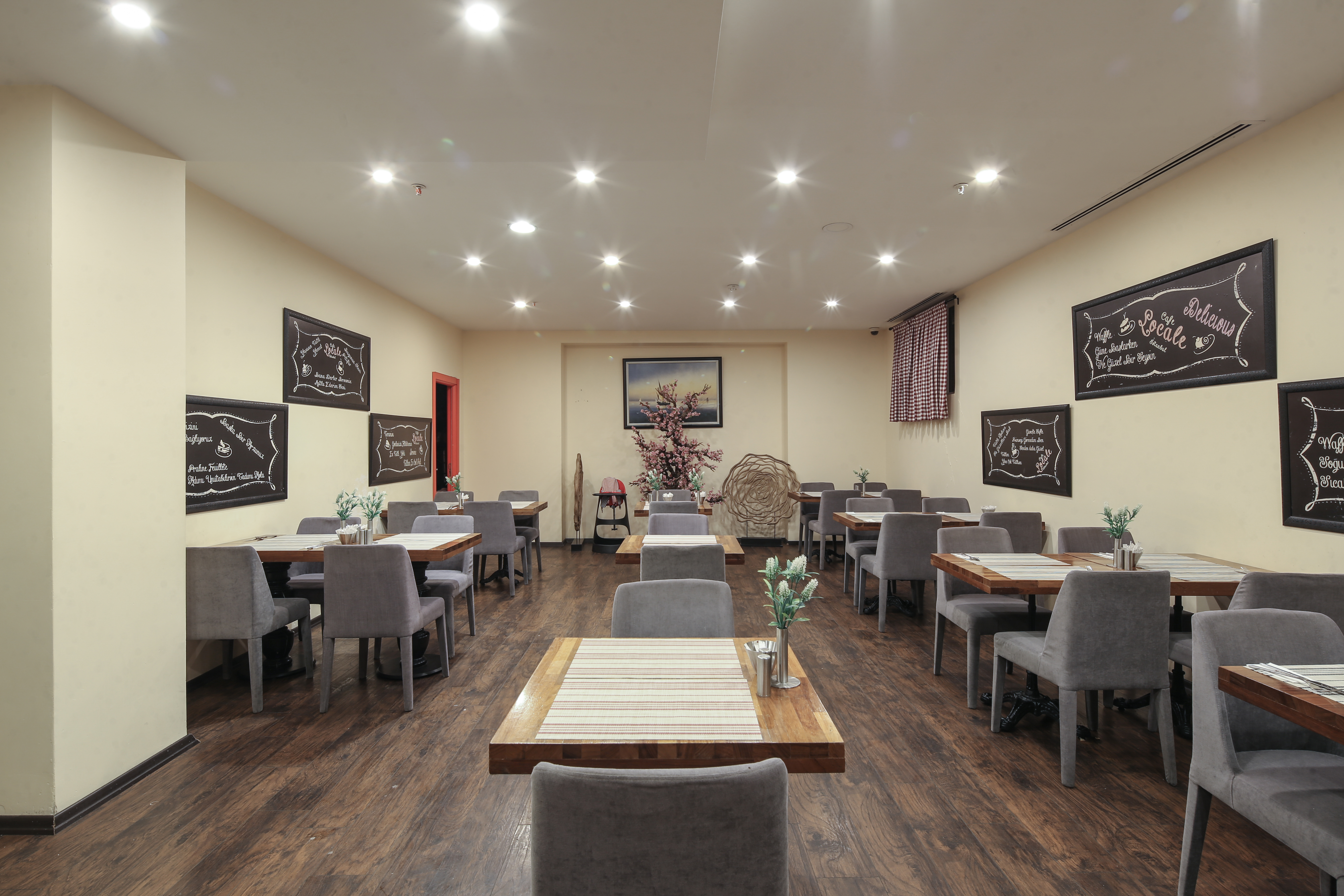 The Gate 30 Suites Hotel