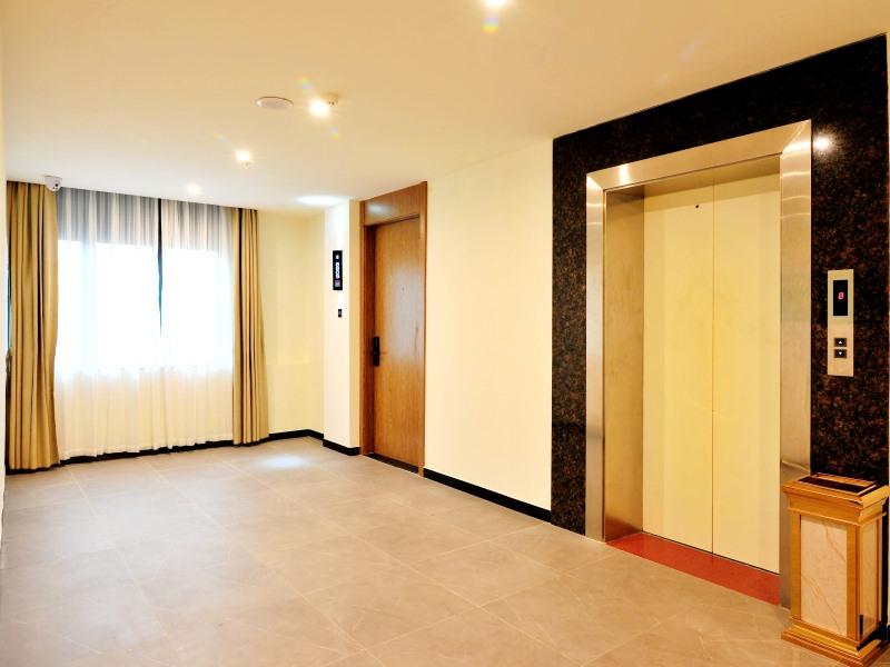 GreenTree Inn Haikou City Wuzhishan Road
