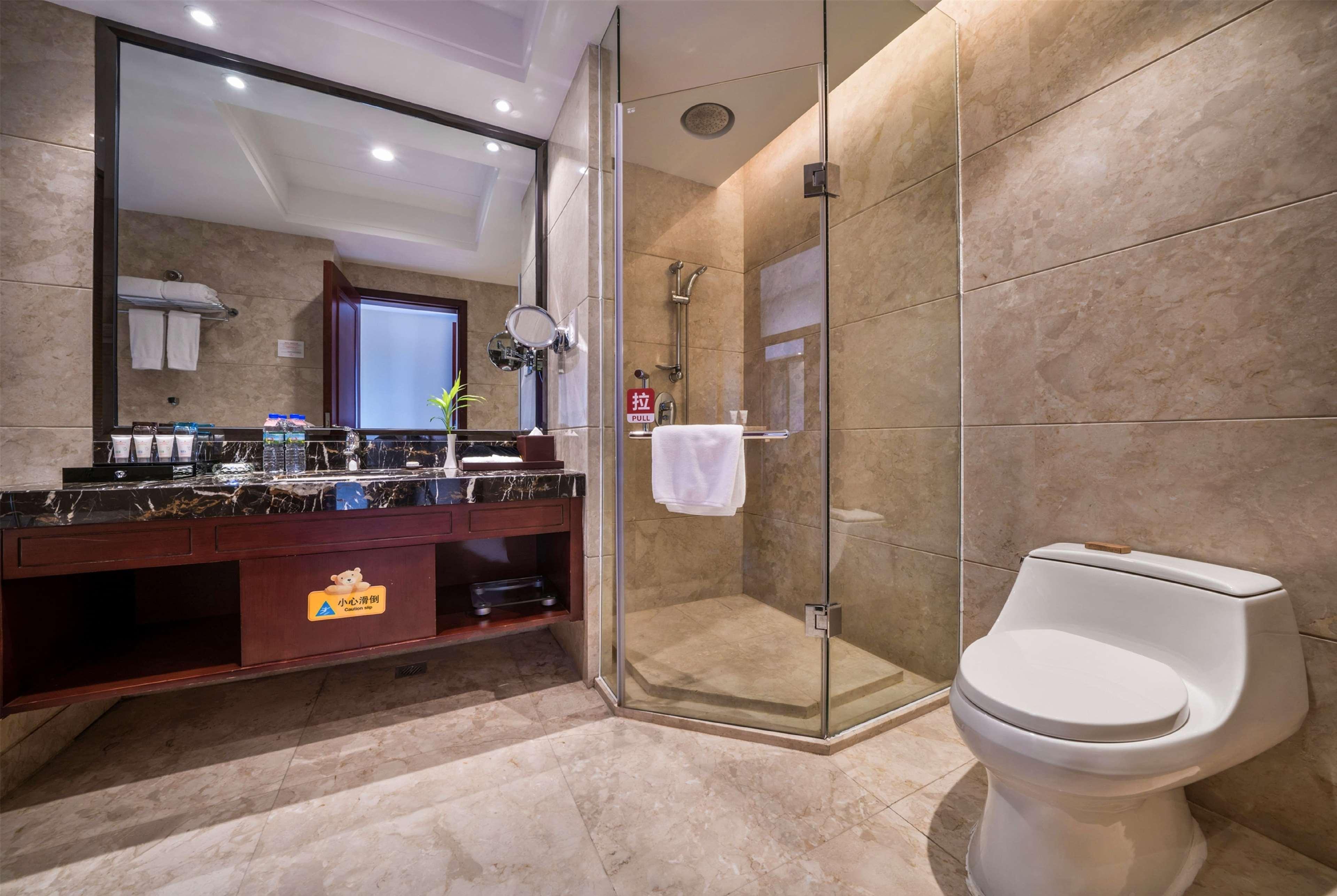 Twin room, deluxe