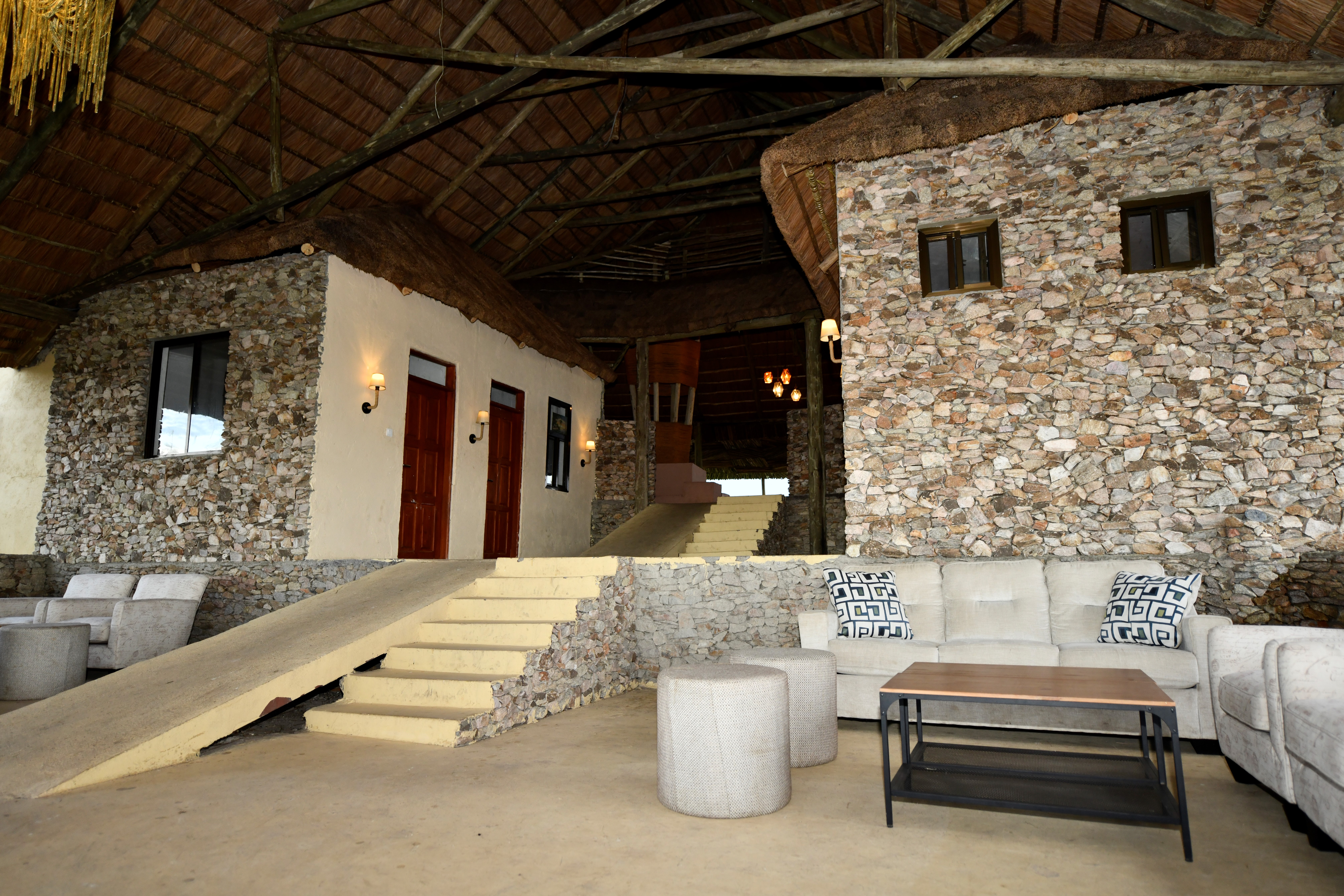 Serengeti Safari Lodge