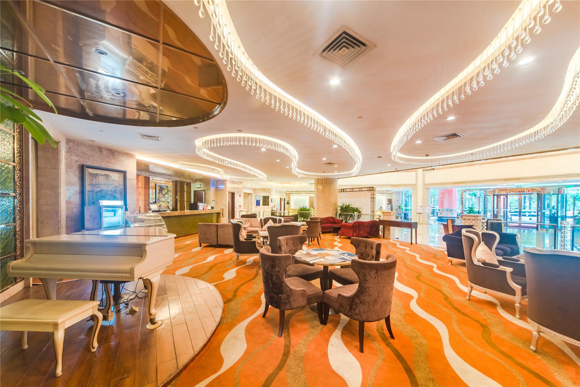 Haikou Mingguang Shengyi Hotel