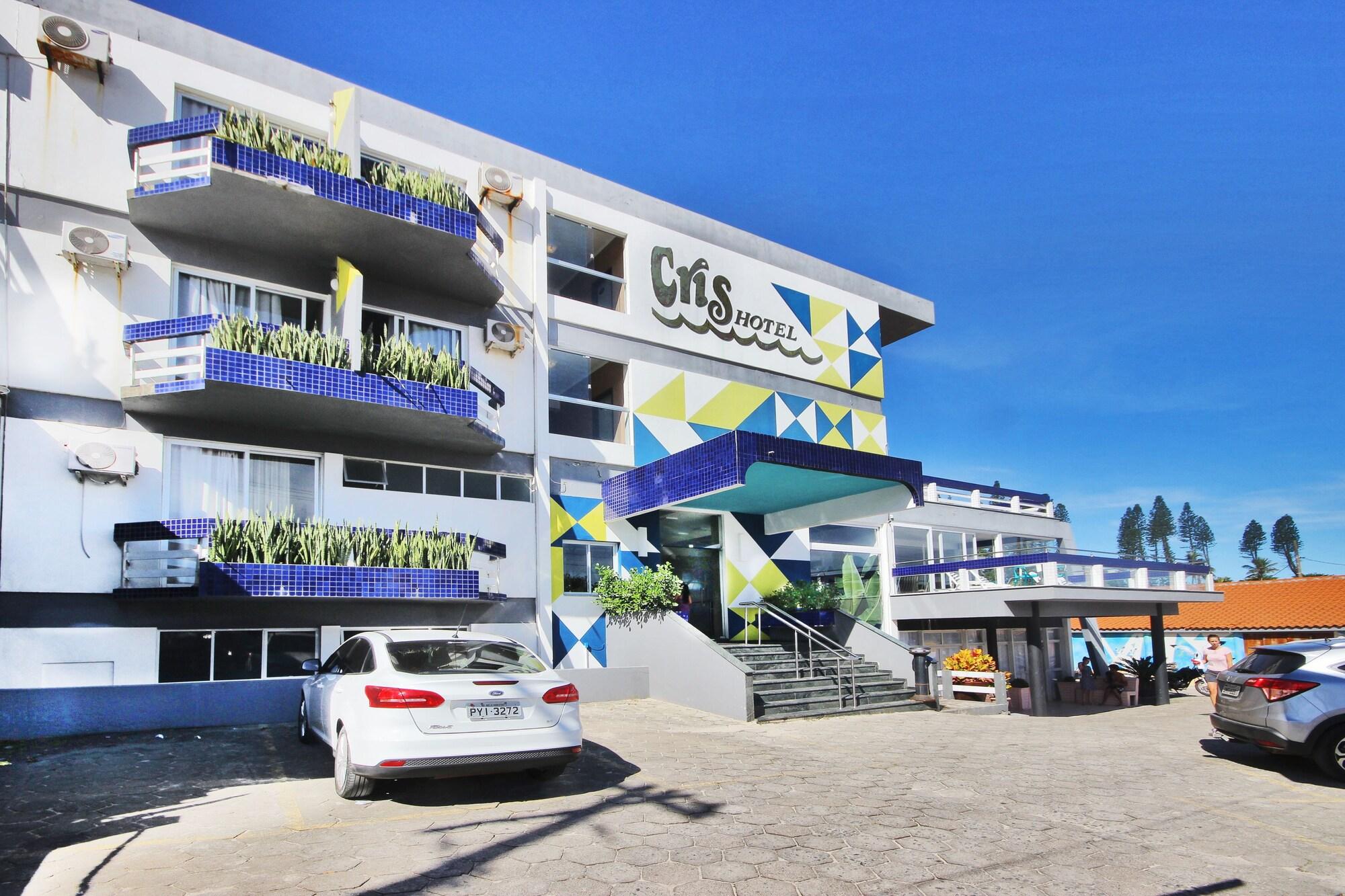 Cris Hotel by null