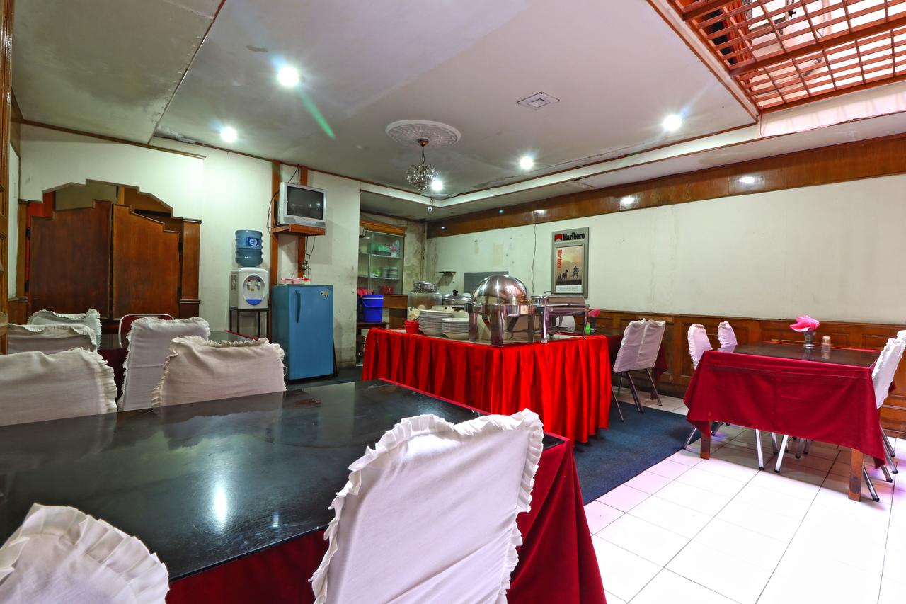 Hotel Sumatera by ZUZU