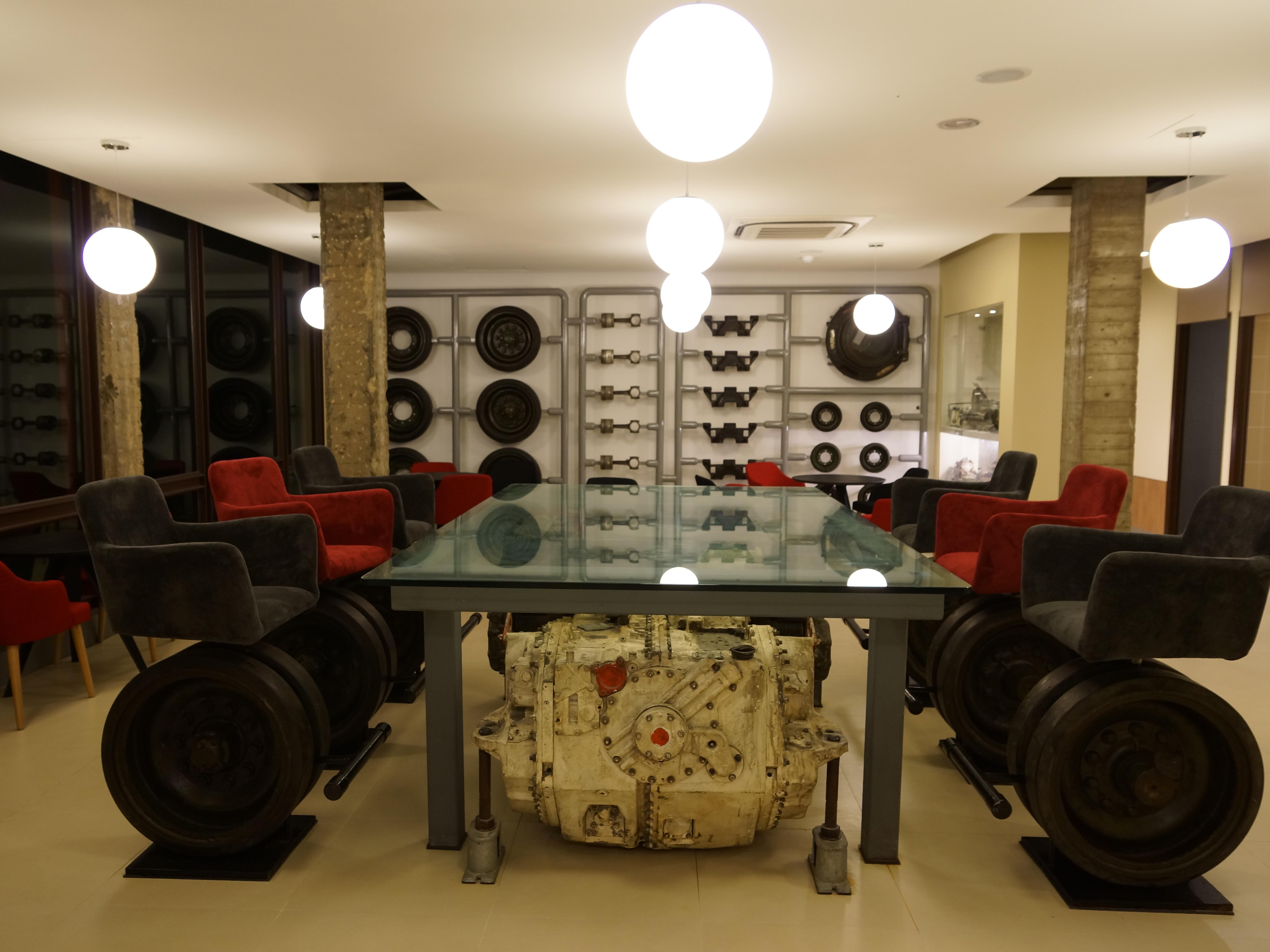 823 Tourist Hotel