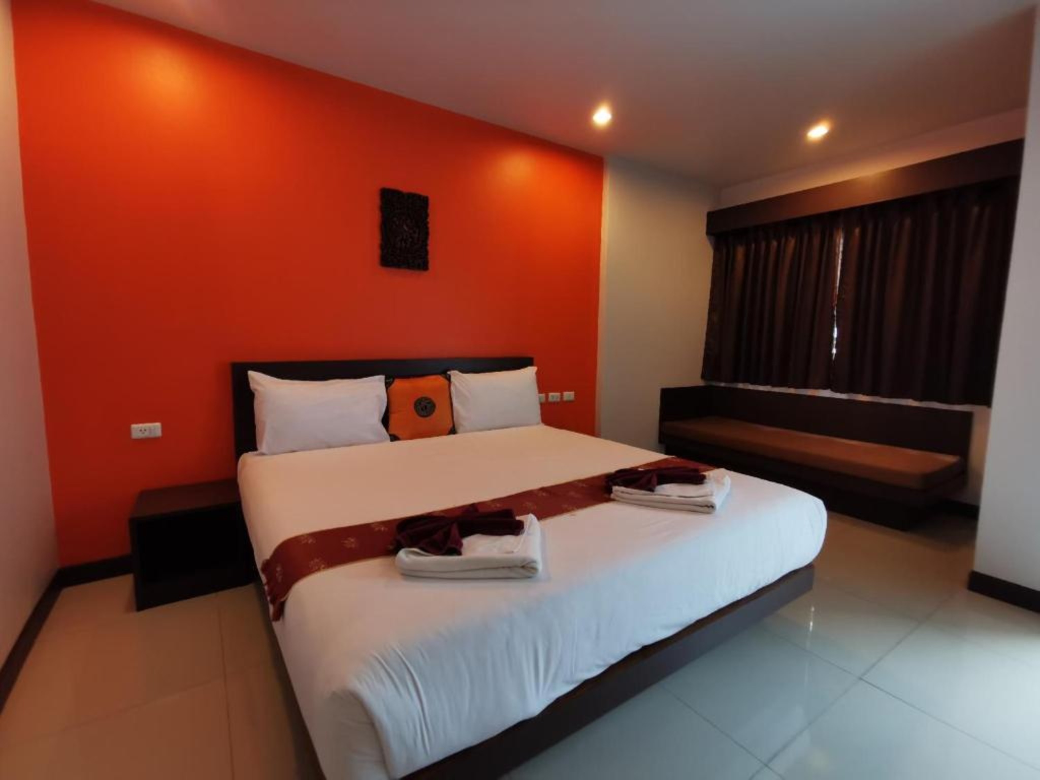 Chollada Inn Kamala