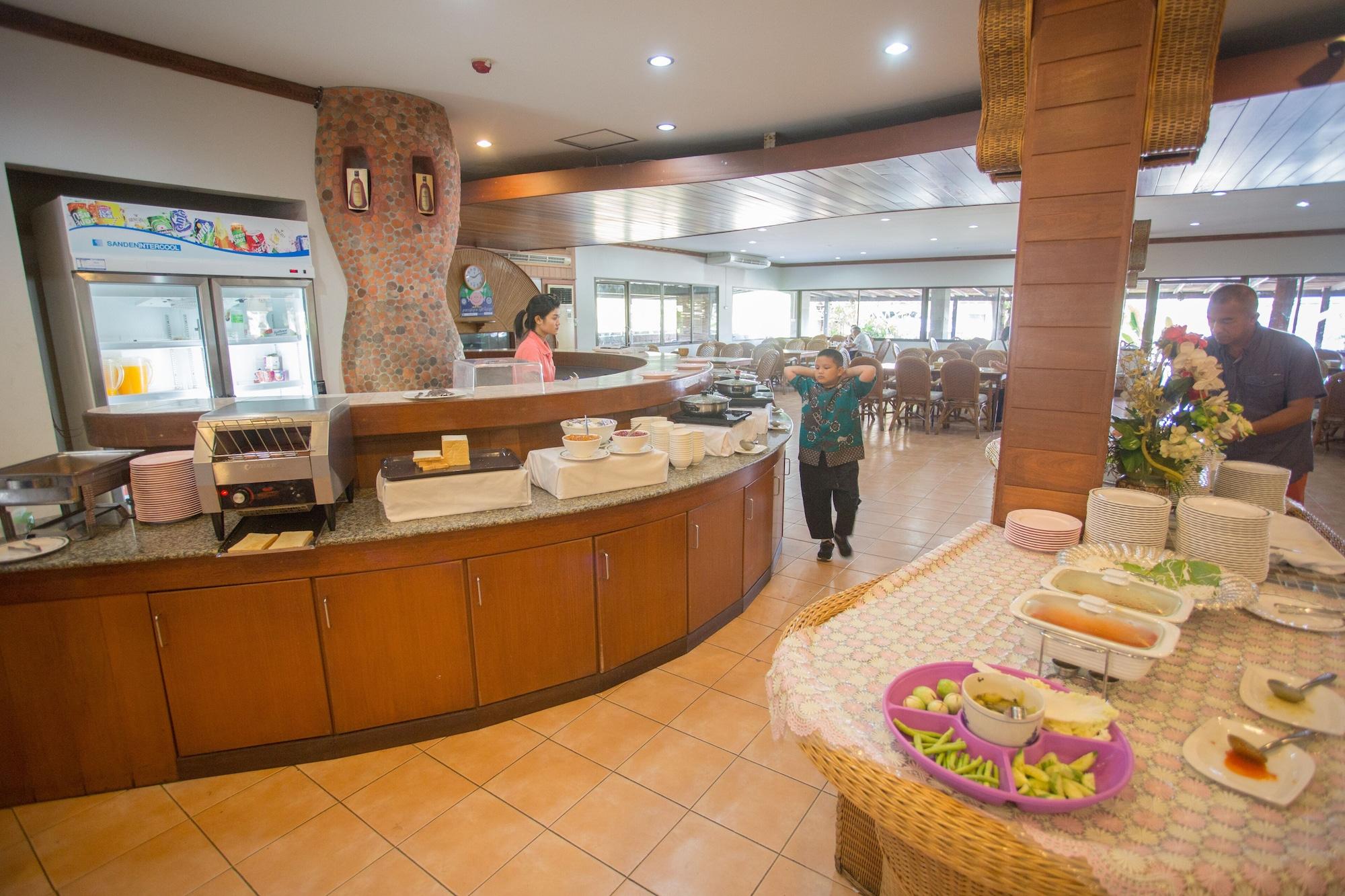 100 Islands Resort and Spa
