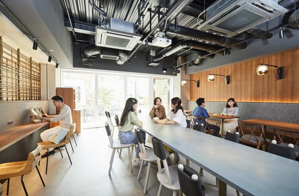 THE TOURIST HOTEL & Cafe AKIHABARA