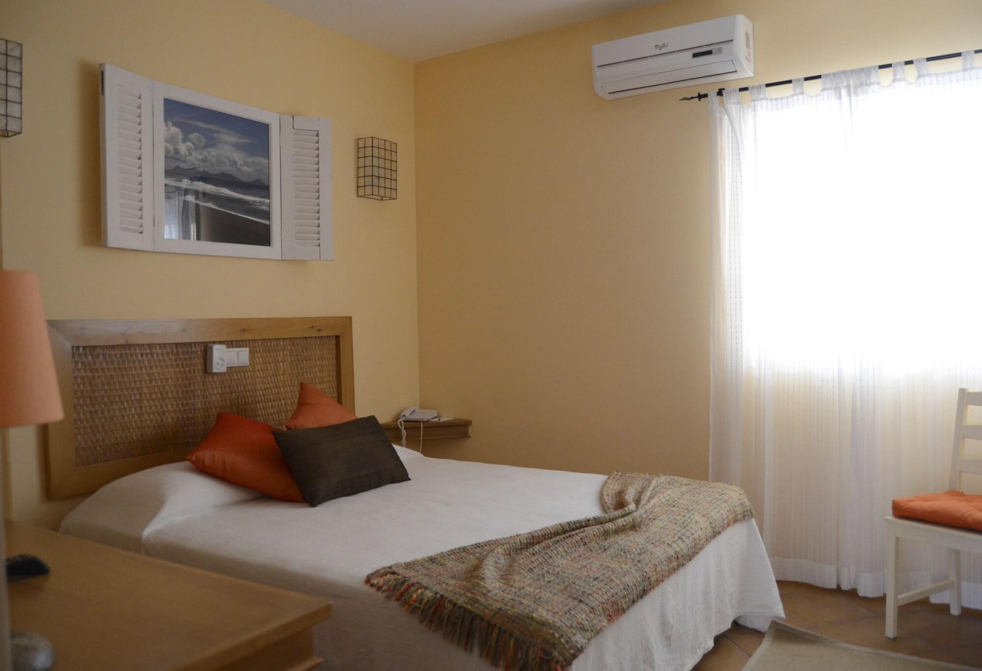 Kira's Boutique Hotel, Lda by null
