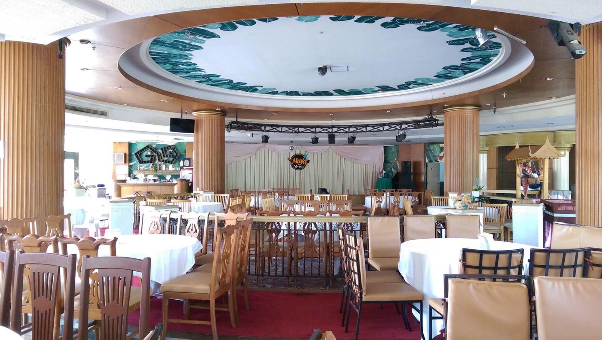 Wattana Park Hotel
