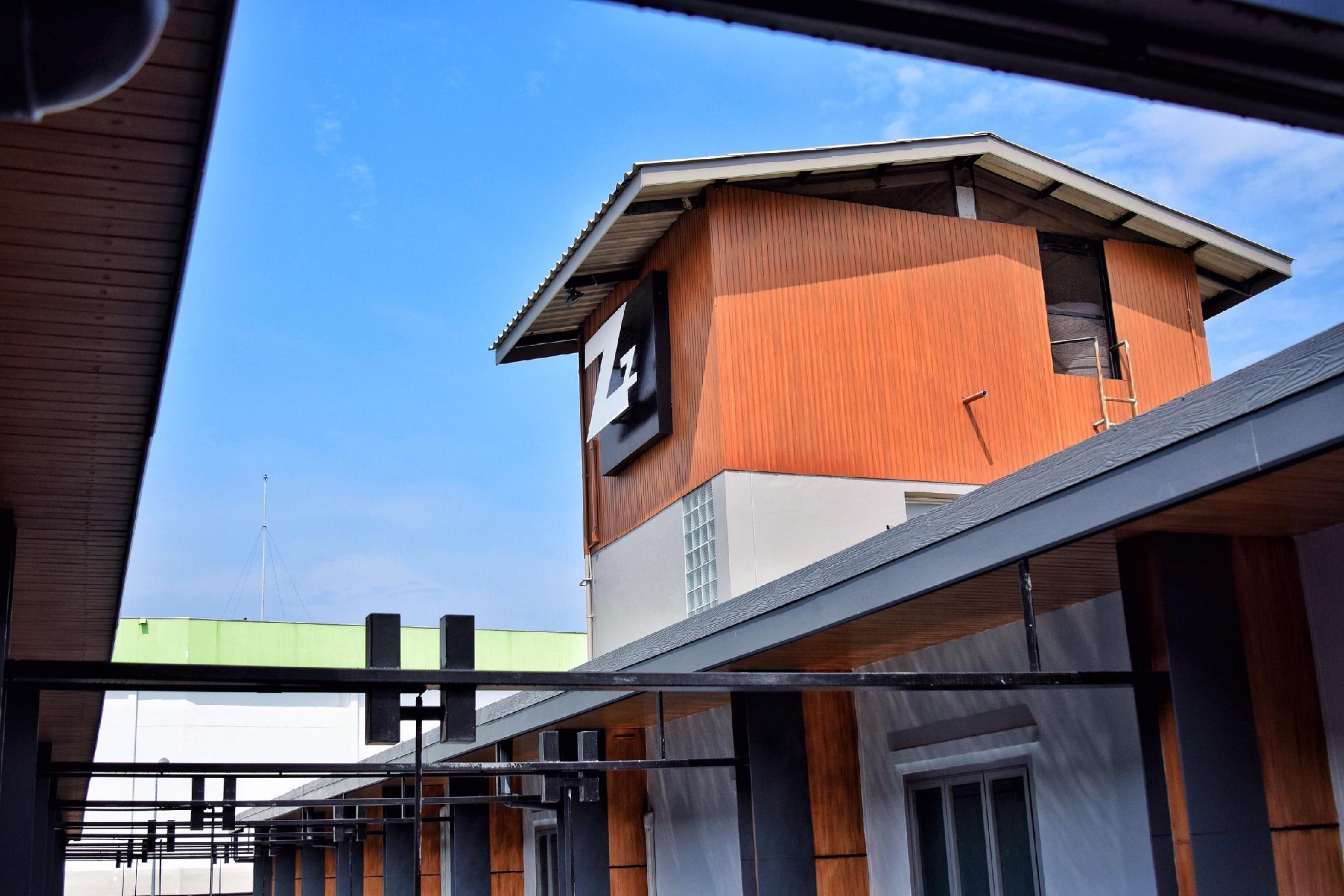 Z2 Boutique Hotel