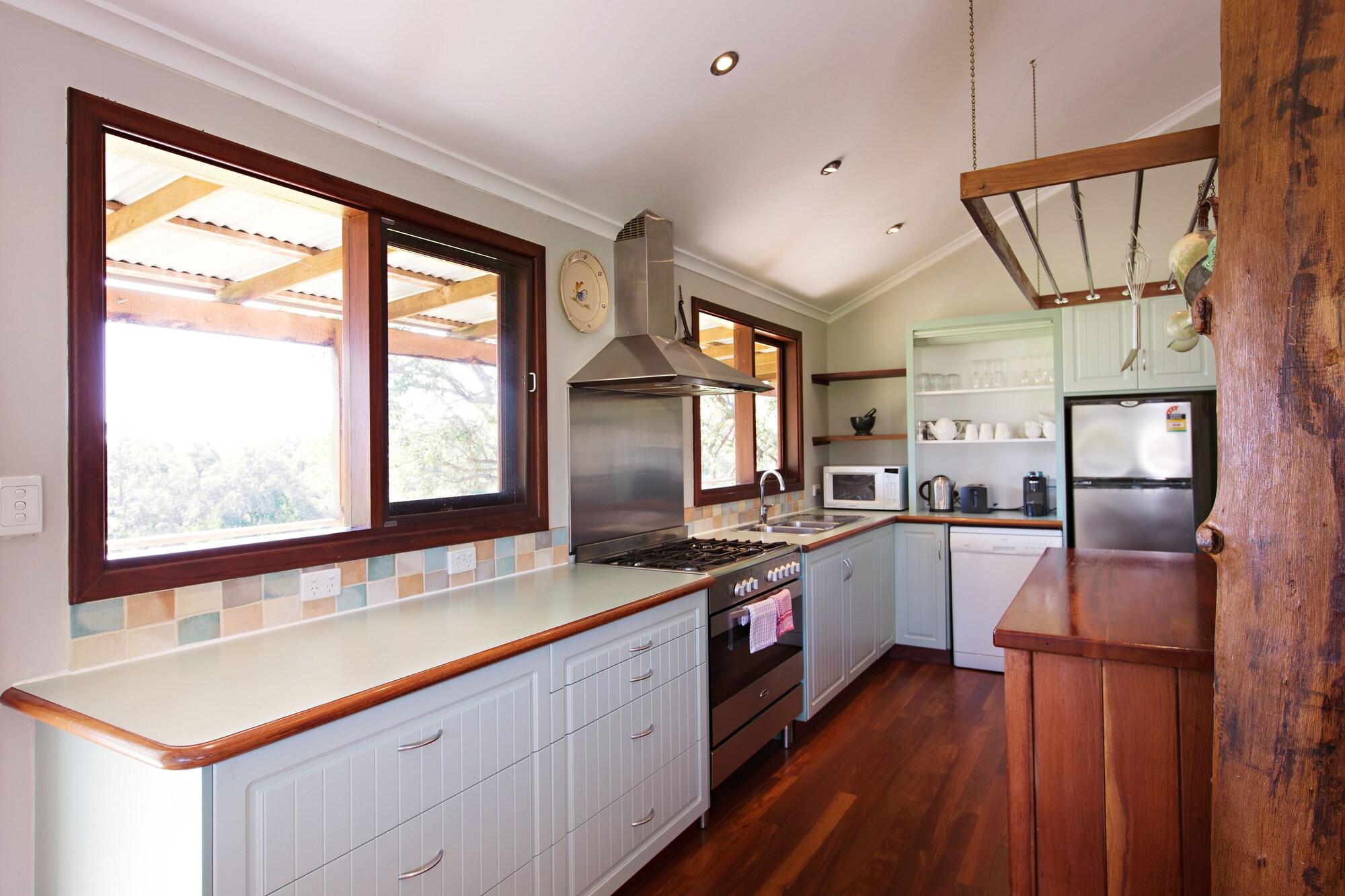 Wildwood Valley by null