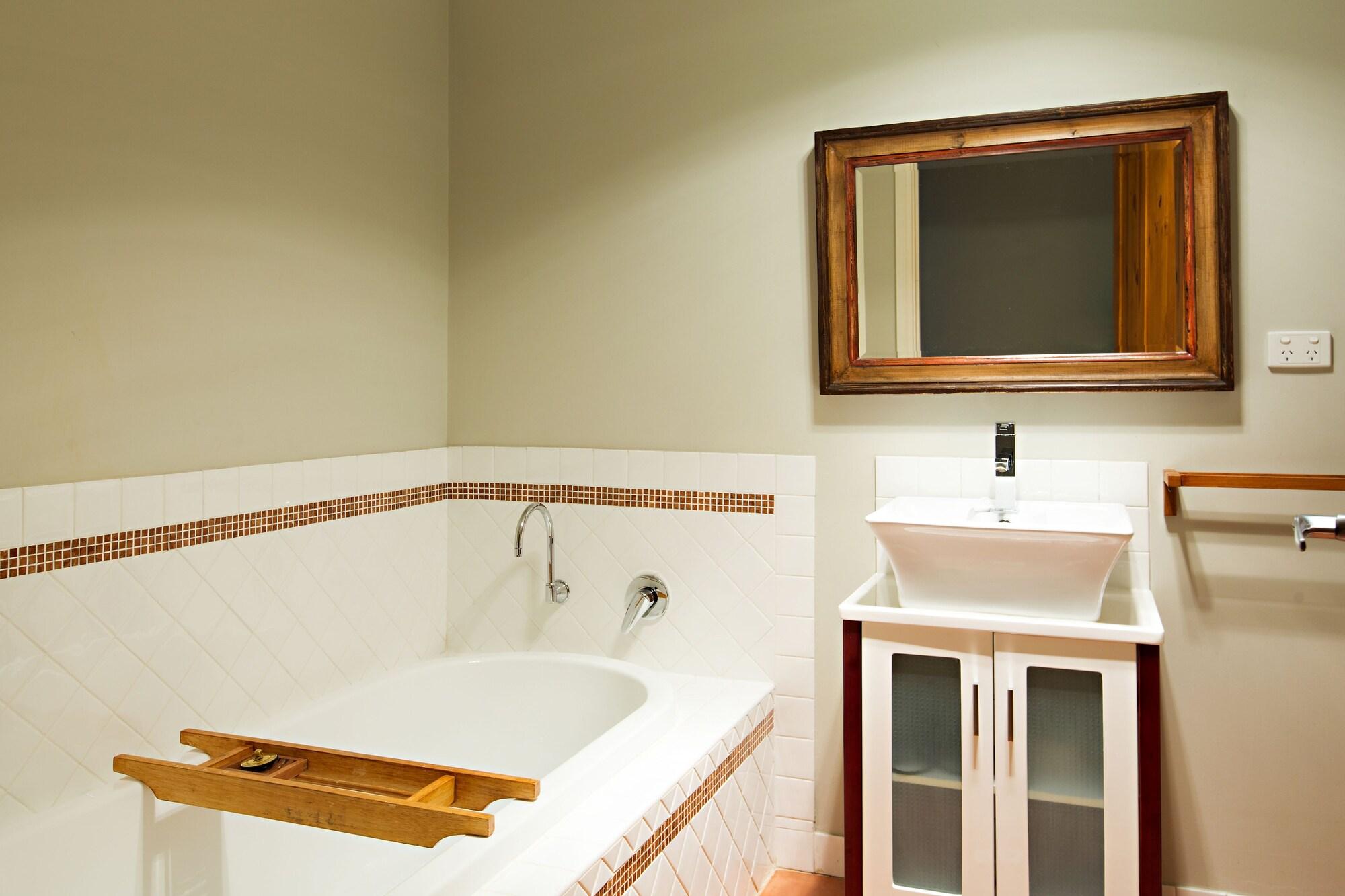 Wildwood Valley by null